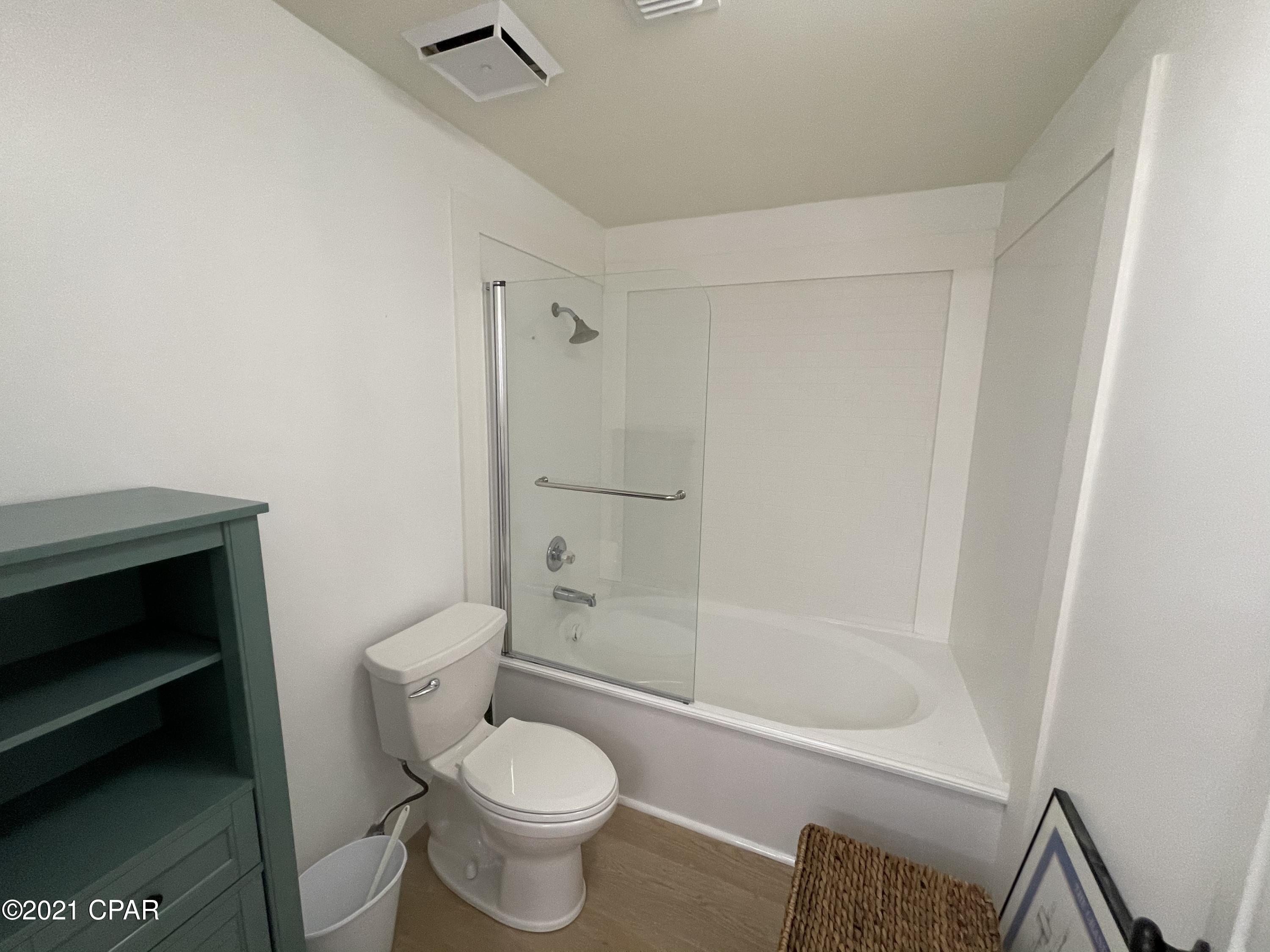 River Oaks Tennis Villas - Residential