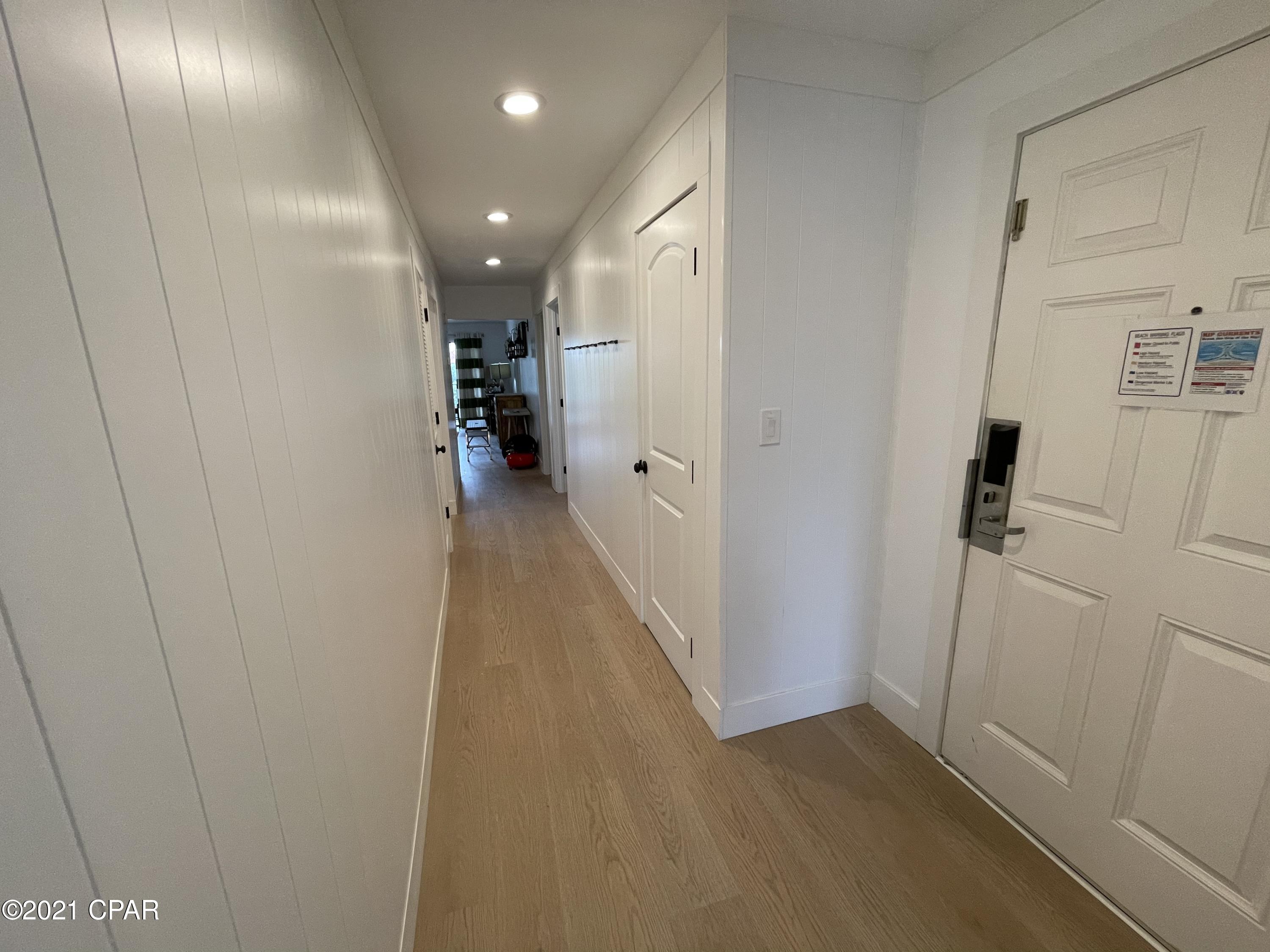 River Oaks Tennis Villas - Residential