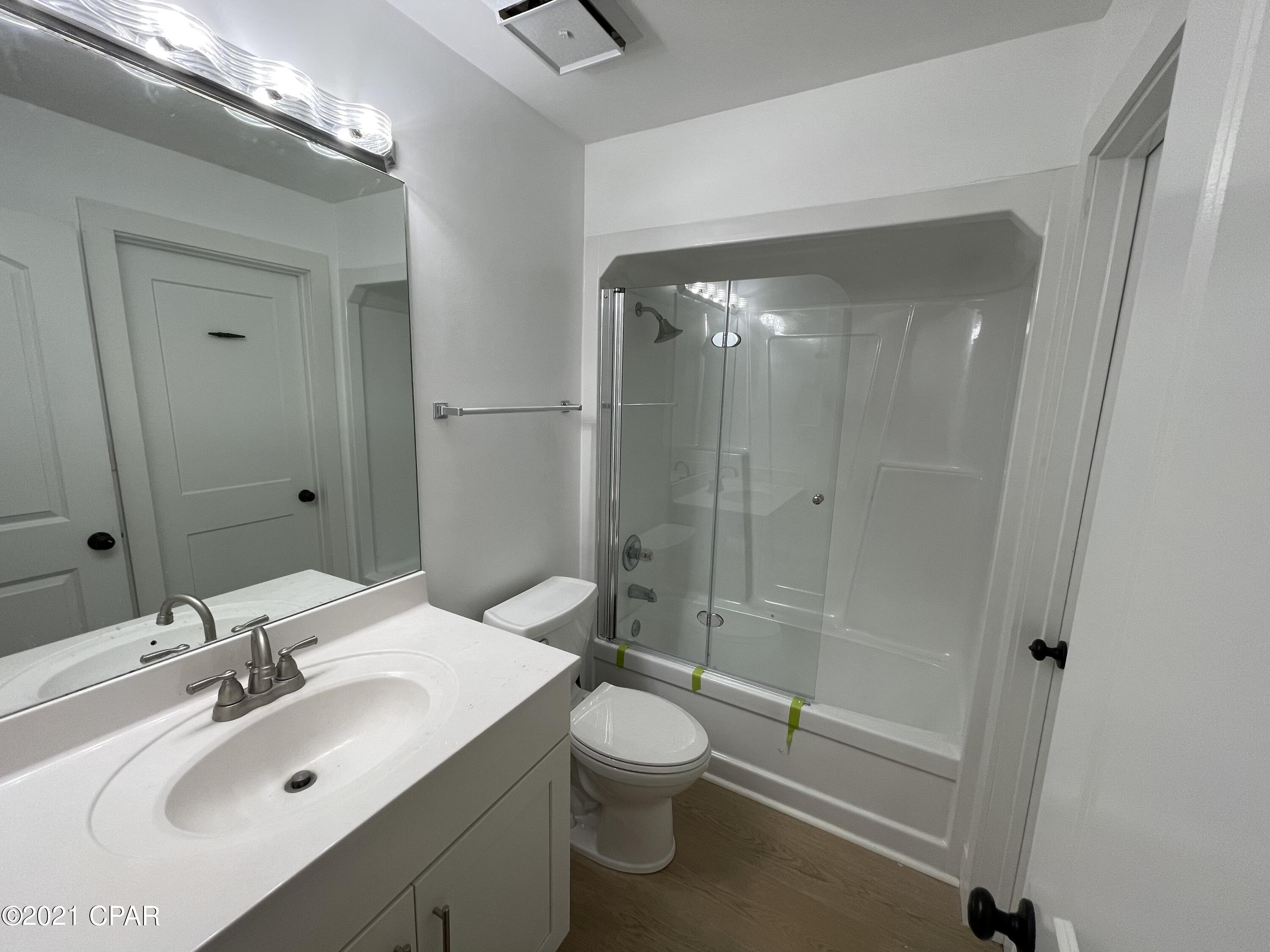 River Oaks Tennis Villas - Residential