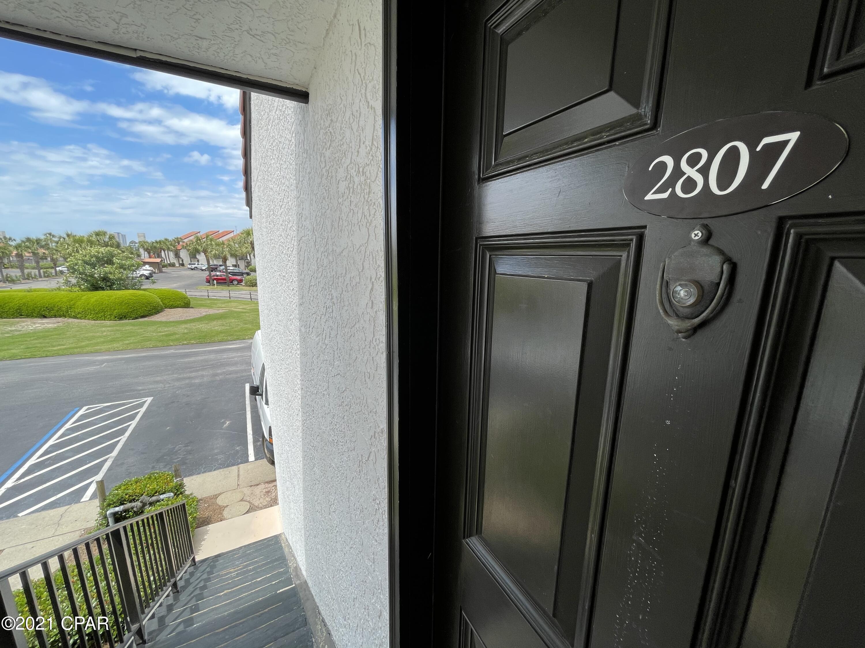 River Oaks Tennis Villas - Residential