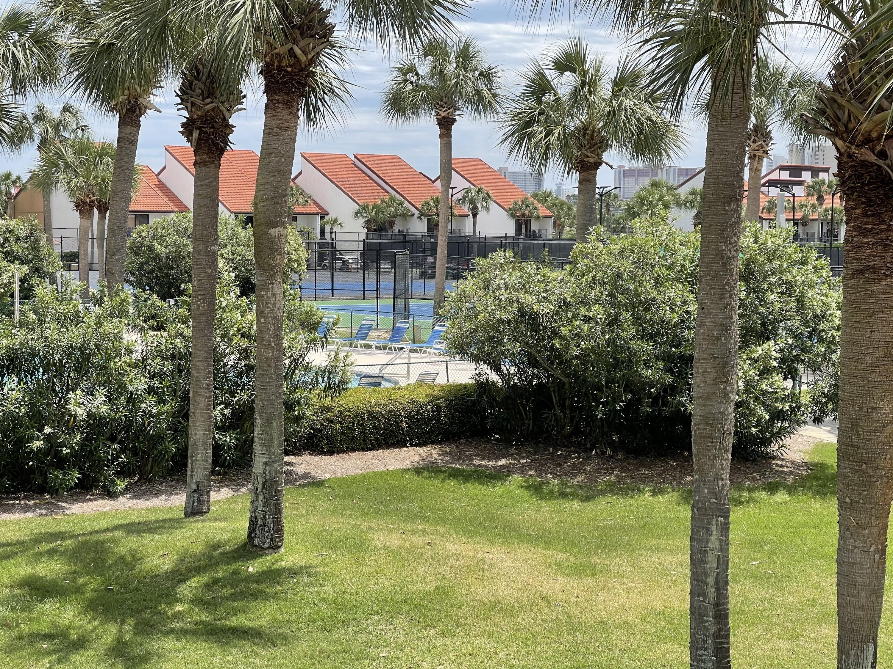 River Oaks Tennis Villas - Residential