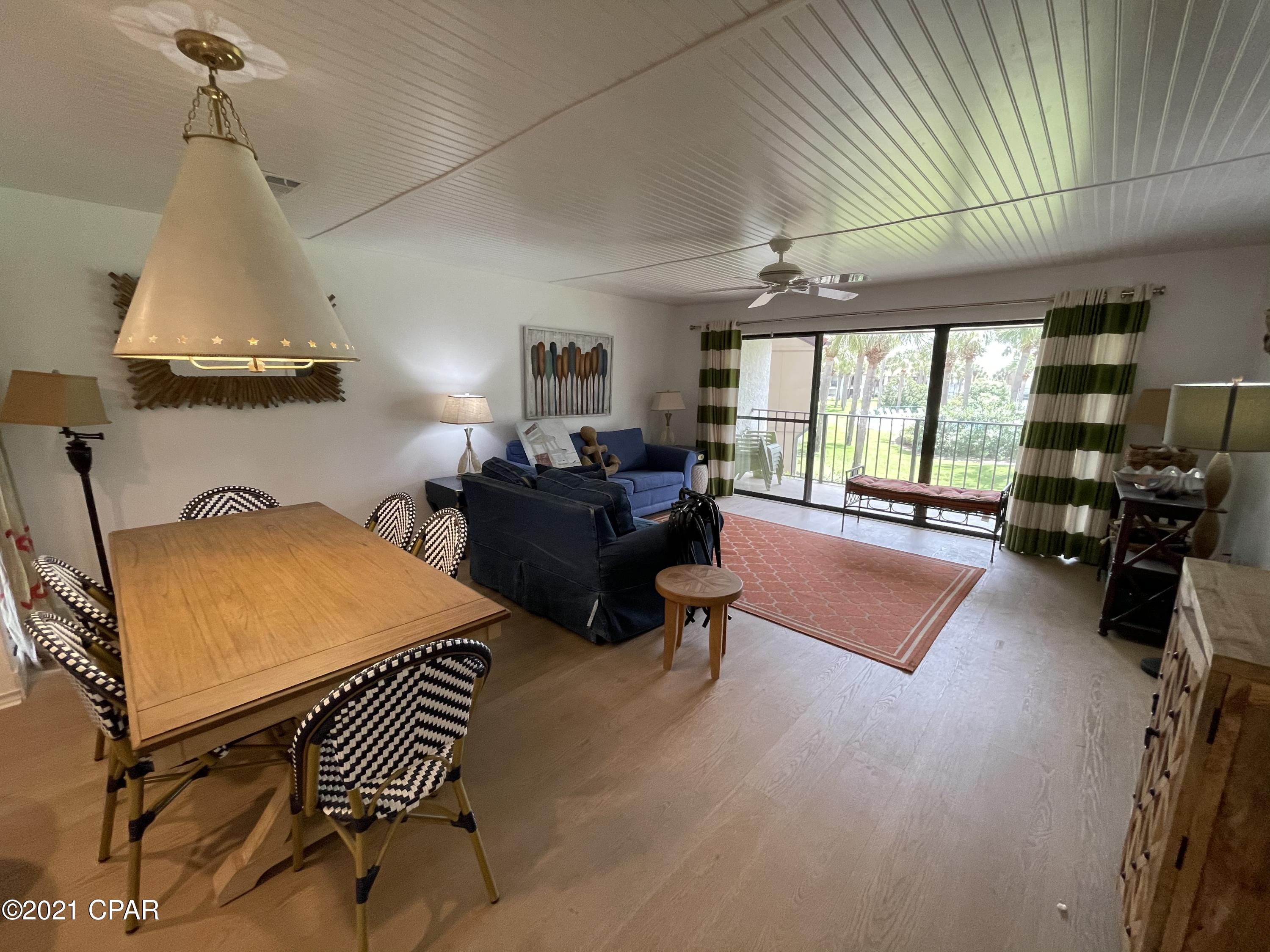 River Oaks Tennis Villas - Residential