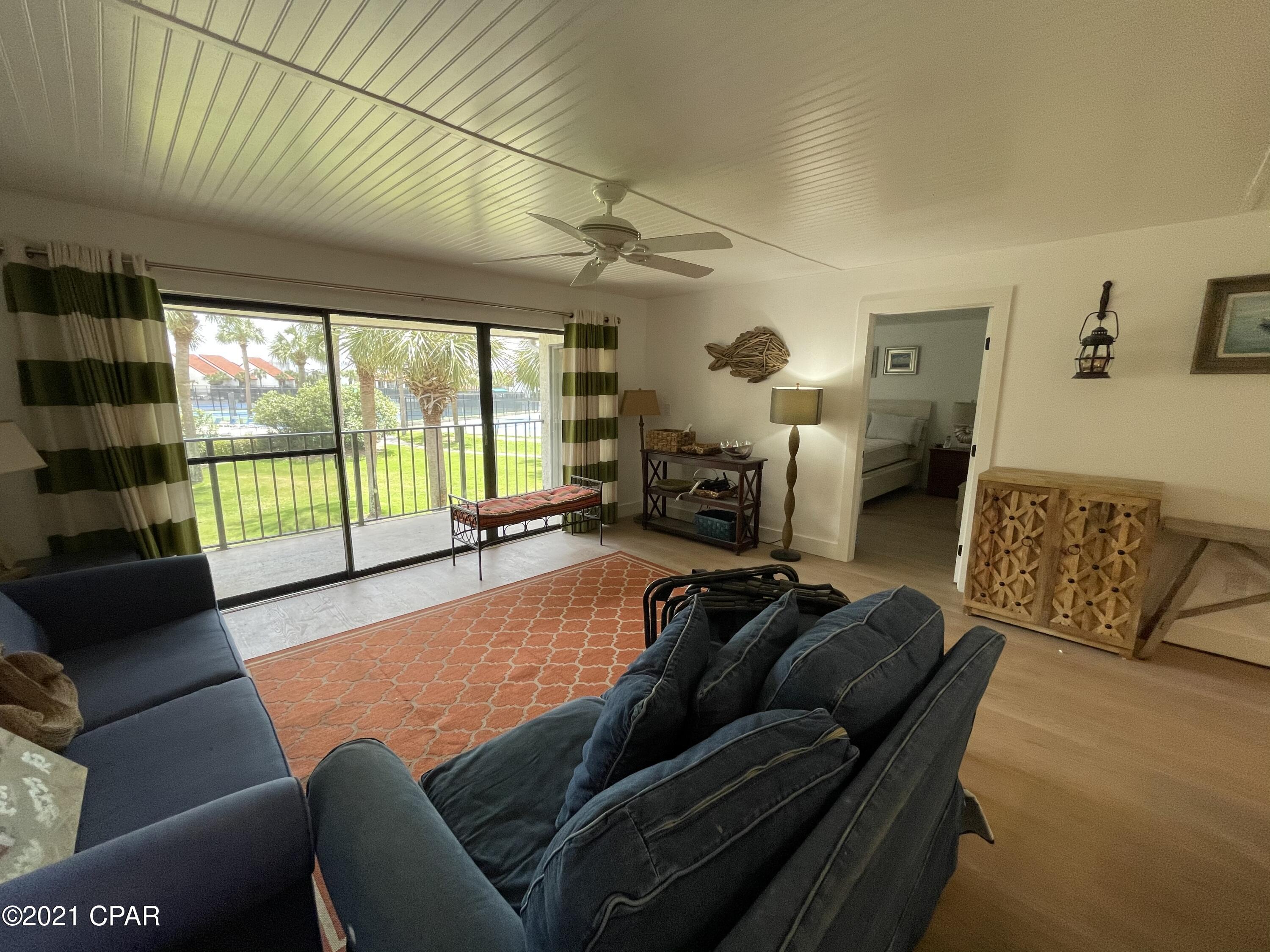 River Oaks Tennis Villas - Residential