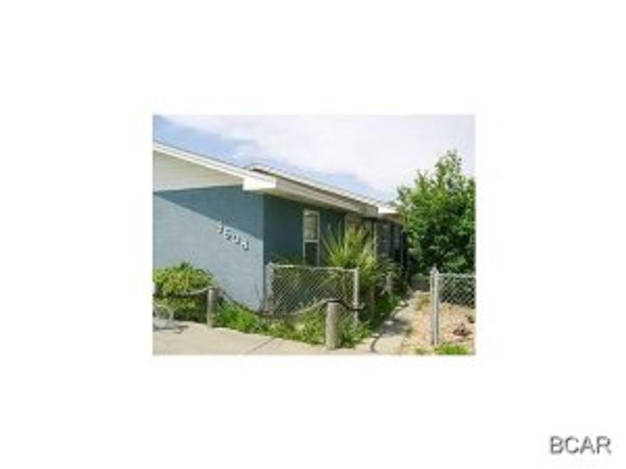 Very nice home with open floor plan, separate laundry room, deck on back with patio furniture, storage building, fenced yard, and several fruit trees to enjoy! Close to Navy base, shopping, schools and walking distance to the beach.