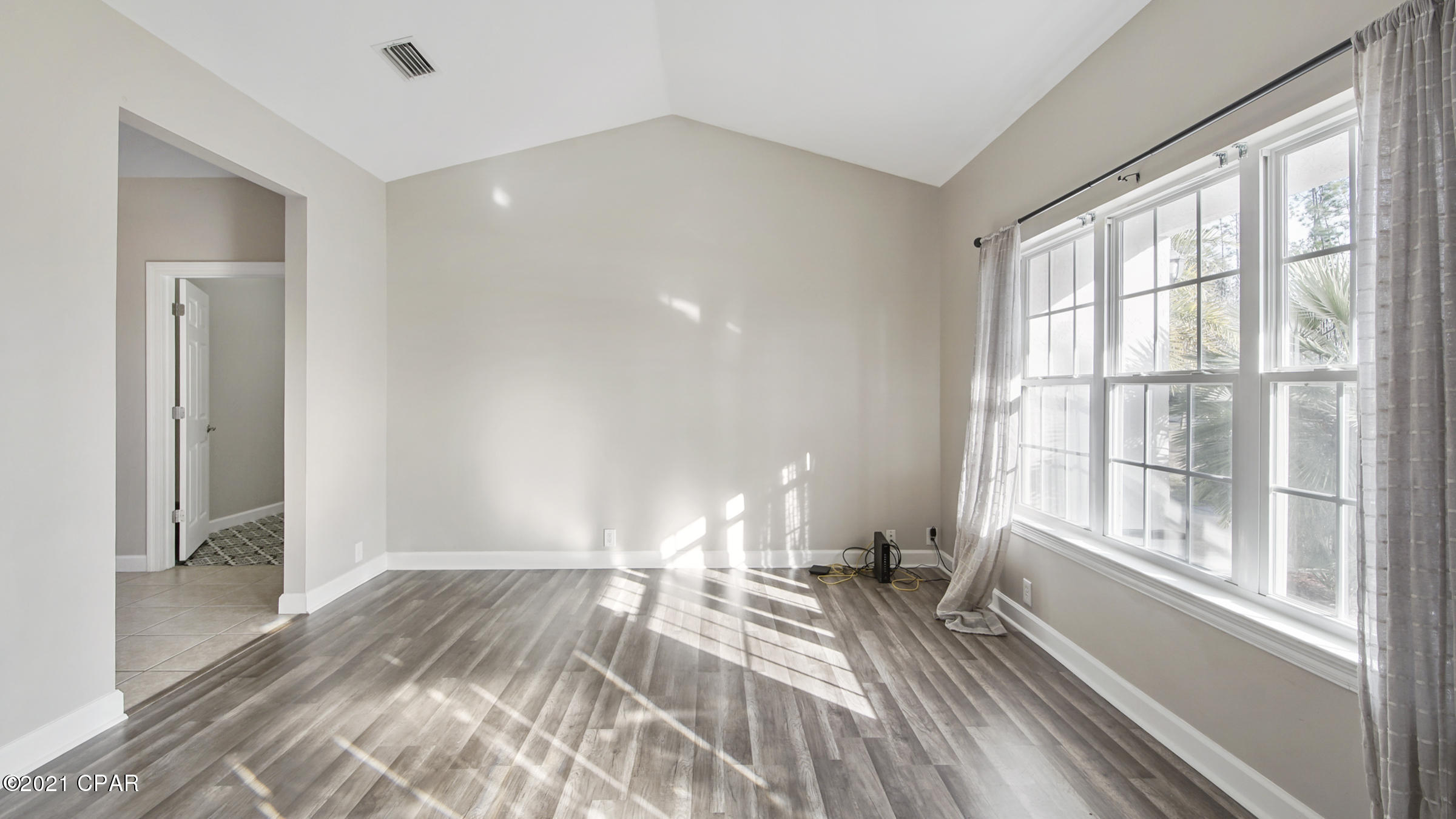 [No Recorded Subdiv] - Residential Lease