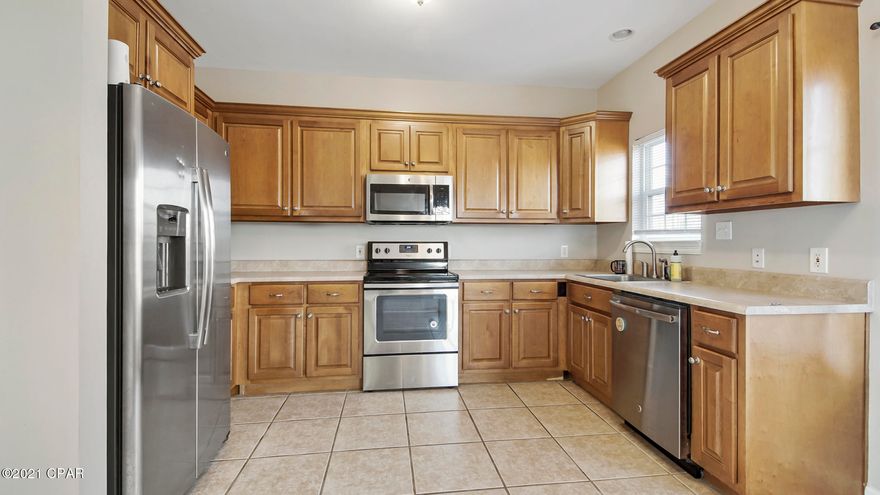 Gorgeous country home located close to Tyndall AFB, offers a huge yard with an updated interior. Home features a recently renovated kitchen, with stainless steel appliances and beautiful cabinets. Open living room leads into a large master bedroom with an oversized master bath. You'll love this updated home, with all the peace and quiet nature has to offer!