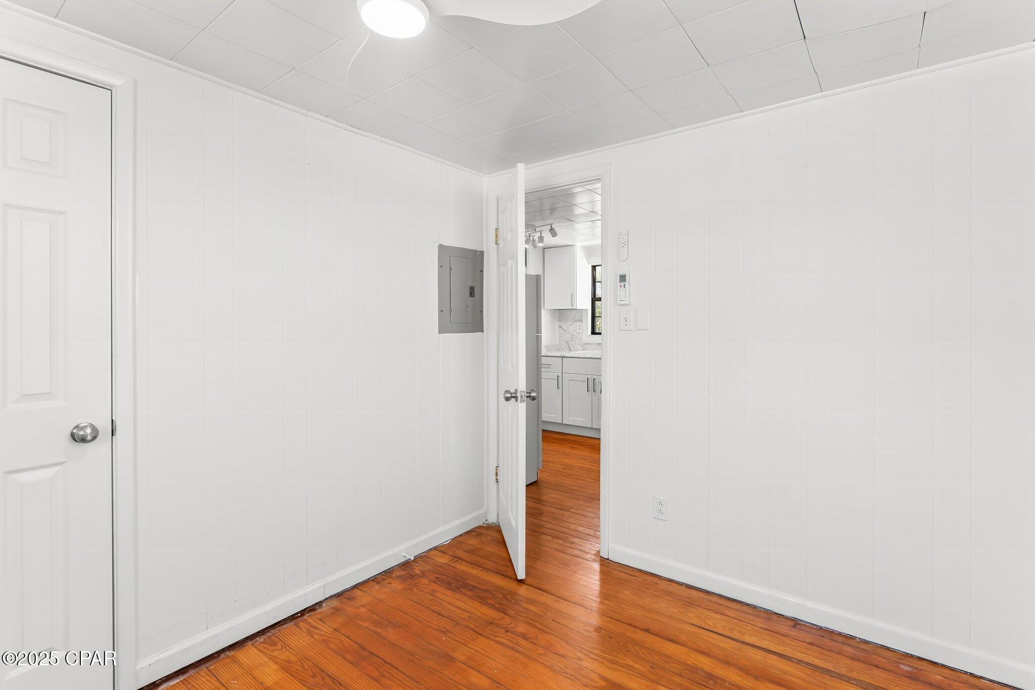 Holiday Beach Unit 3 - Residential Lease