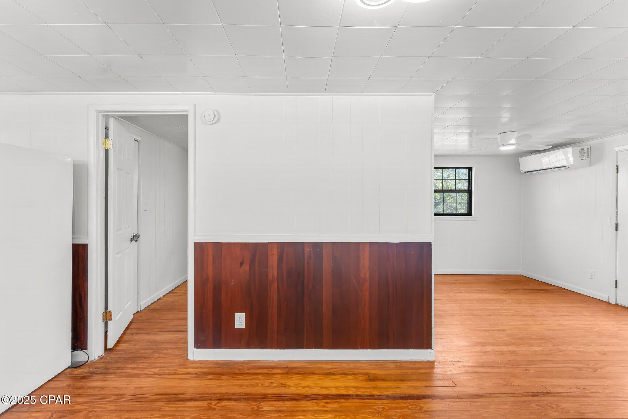 Holiday Beach Unit 3 - Residential Lease