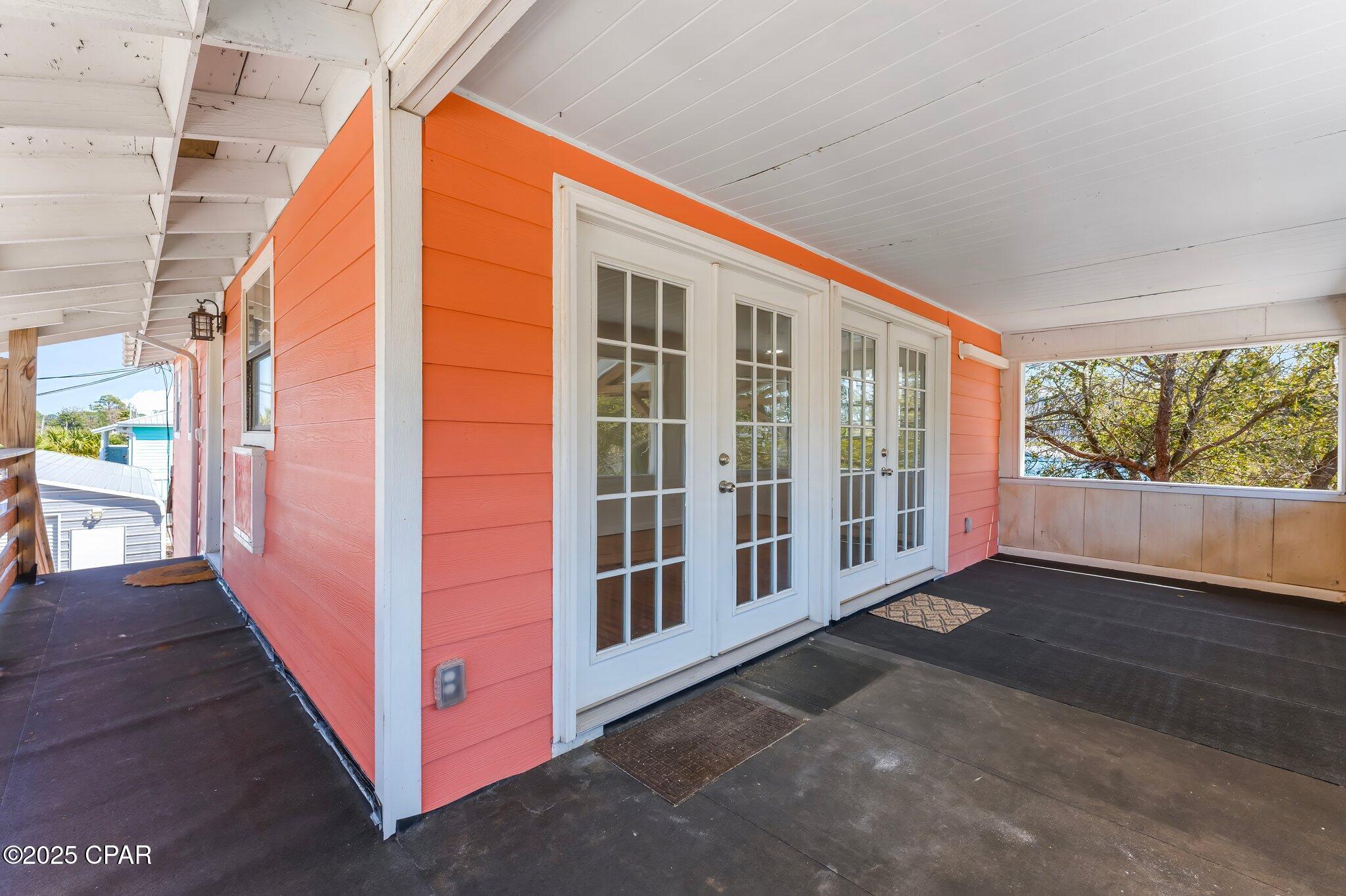 Holiday Beach Unit 3 - Residential Lease