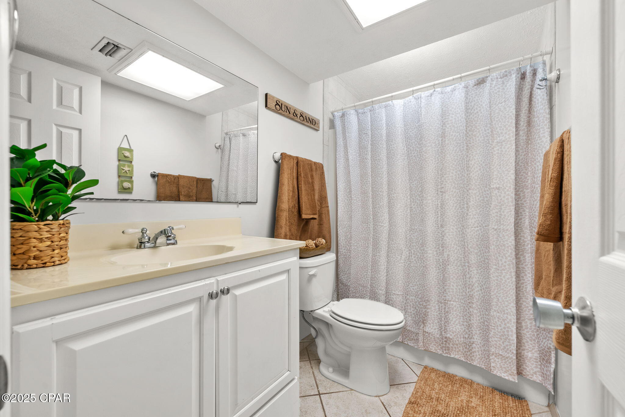 Sugar Beach Condo - Residential