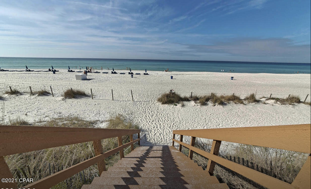 Majestic Beach Tower I - Residential