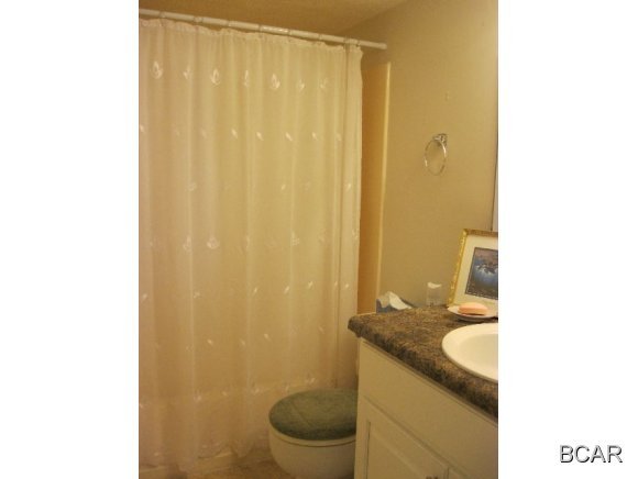Palisades Condo Ph 1 - Residential Lease