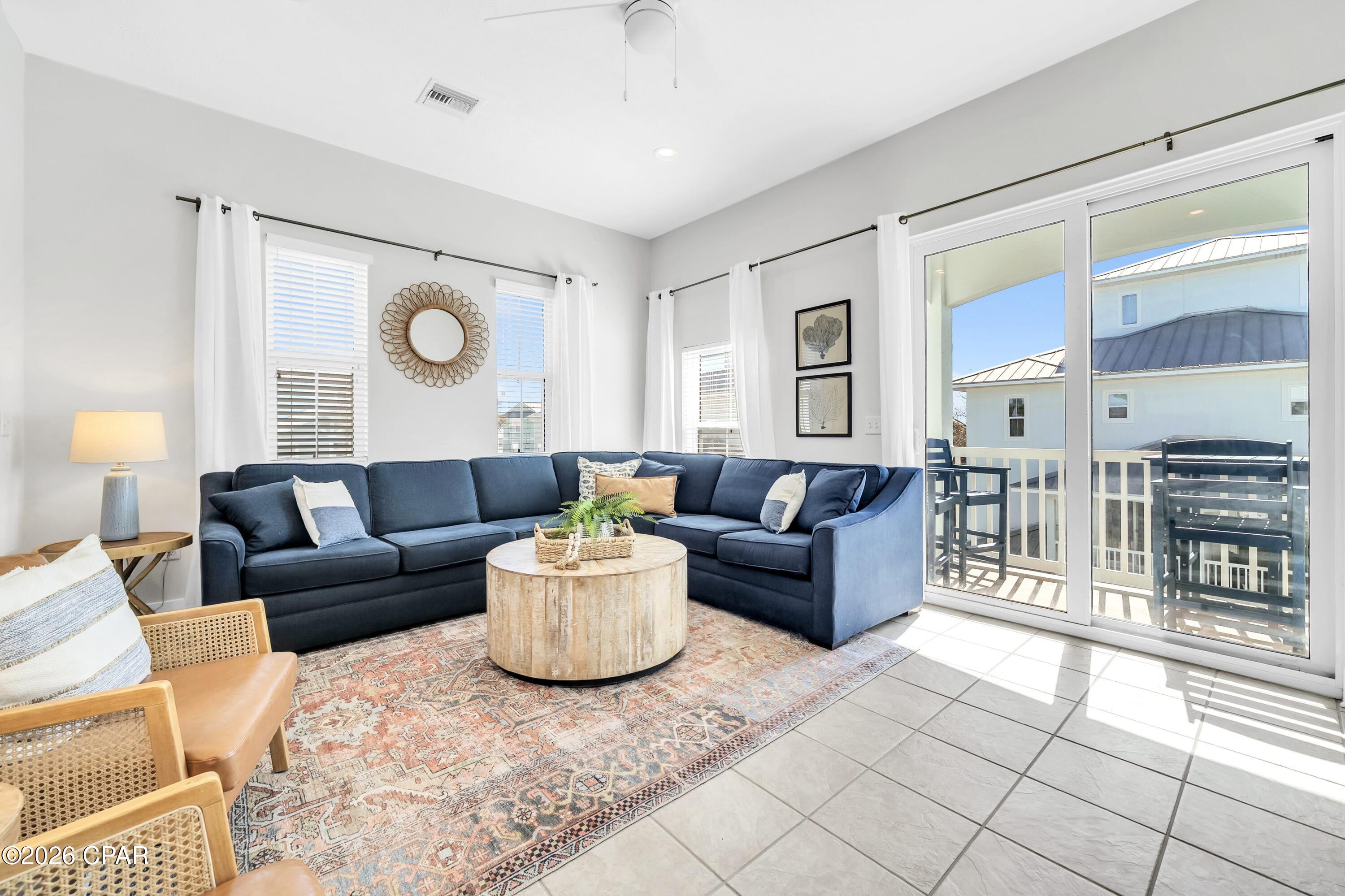 Casa Del Mar - Residential