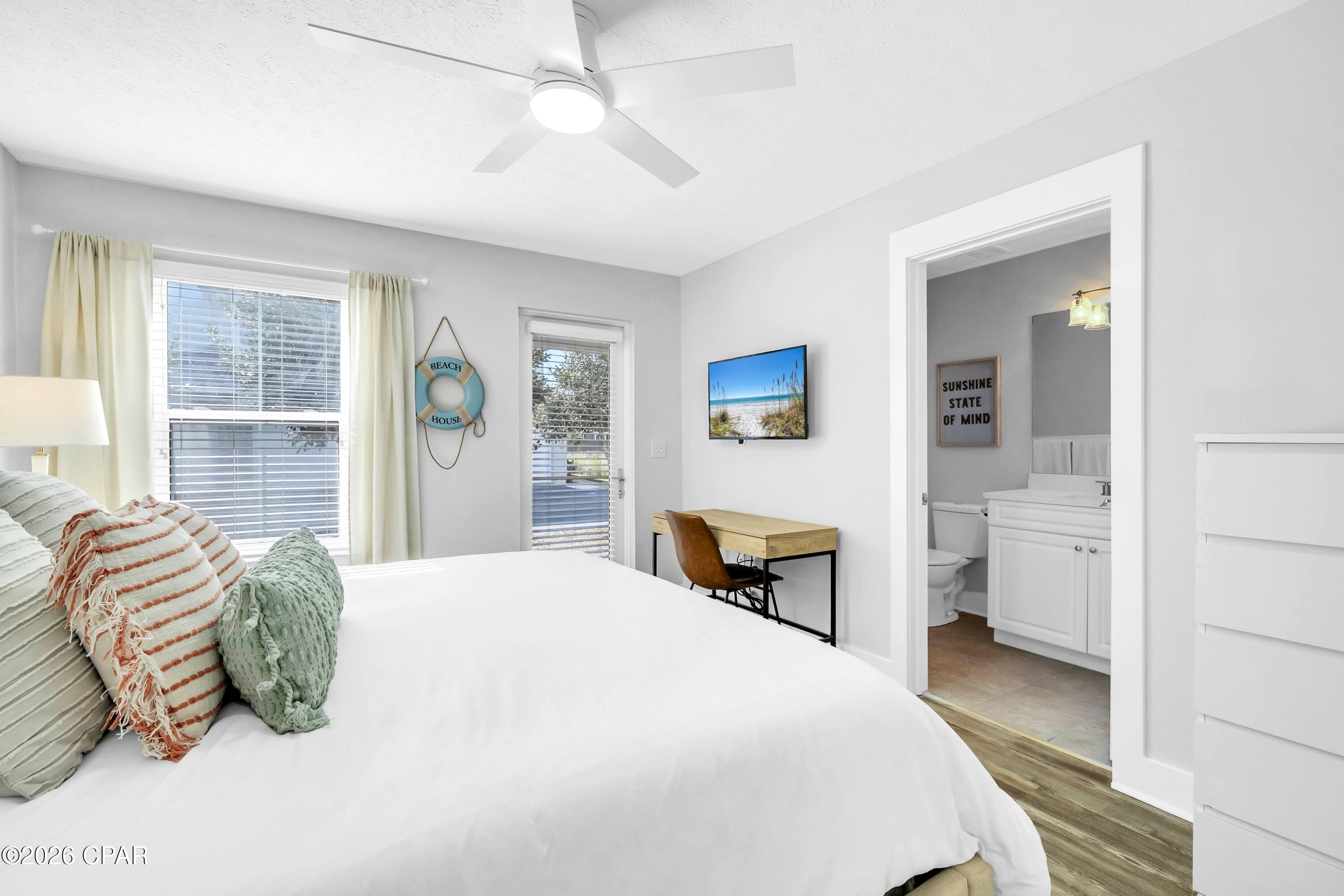 Casa Del Mar - Residential