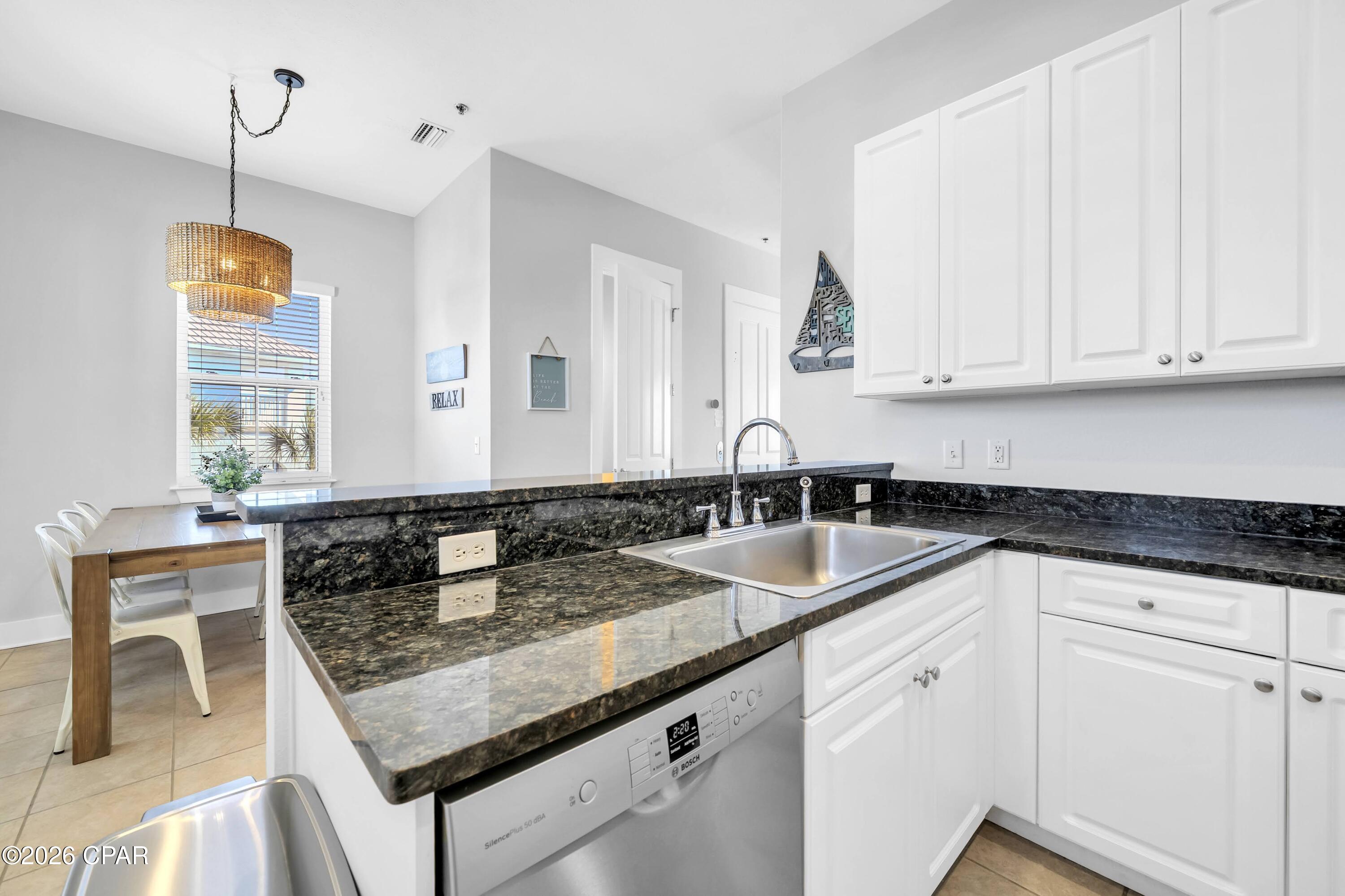 Casa Del Mar - Residential