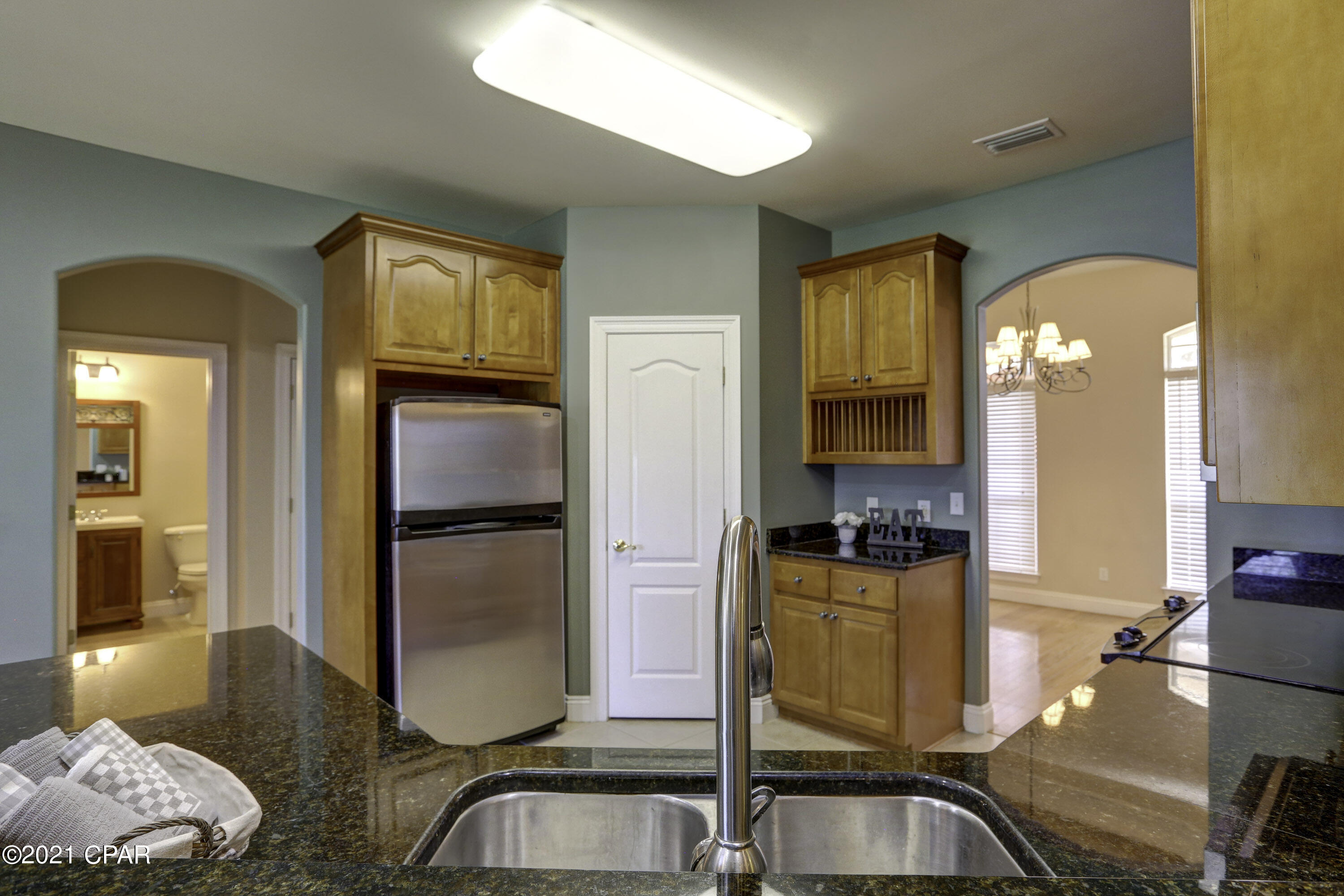 Kirkland Manor - Residential