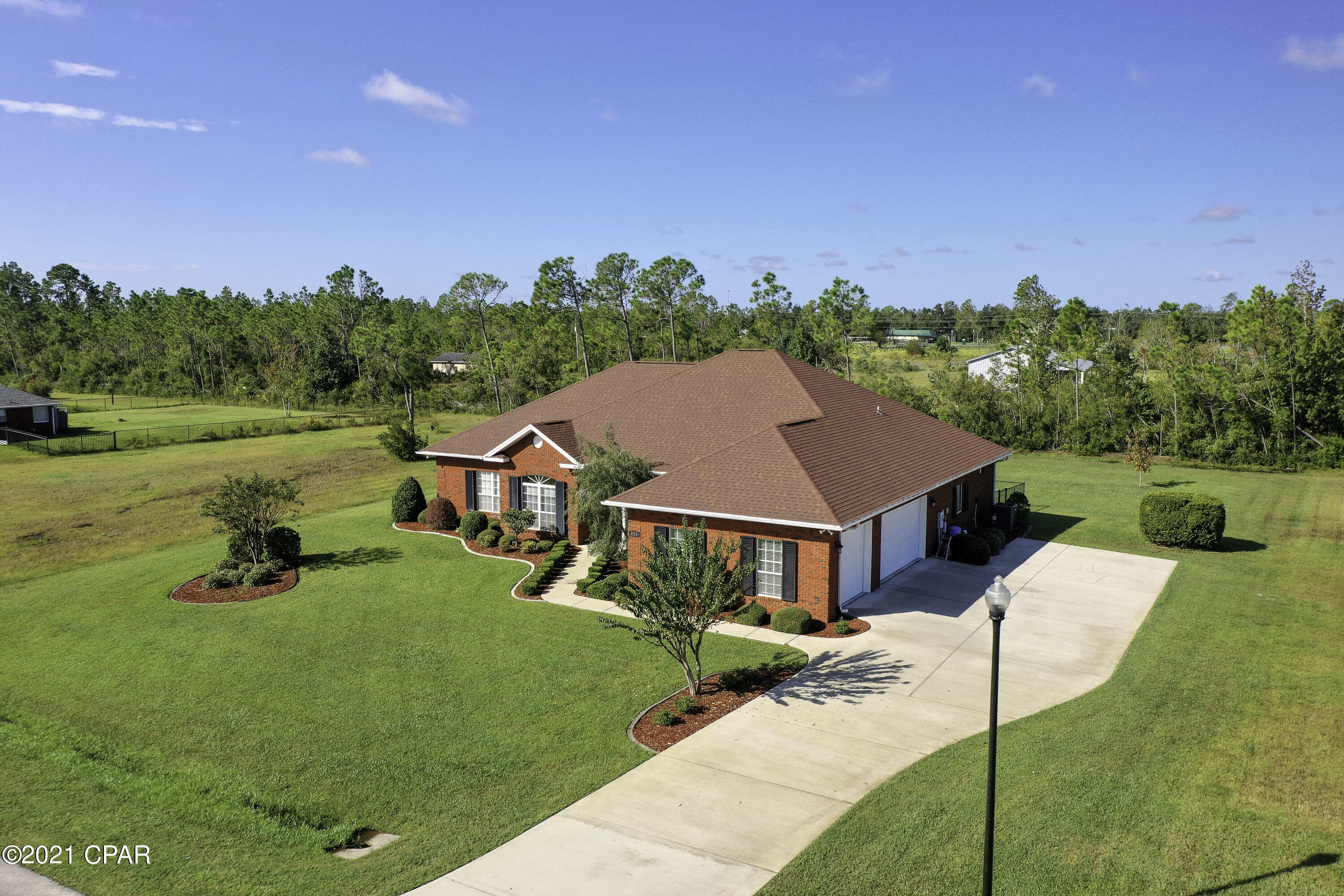 Kirkland Manor - Residential