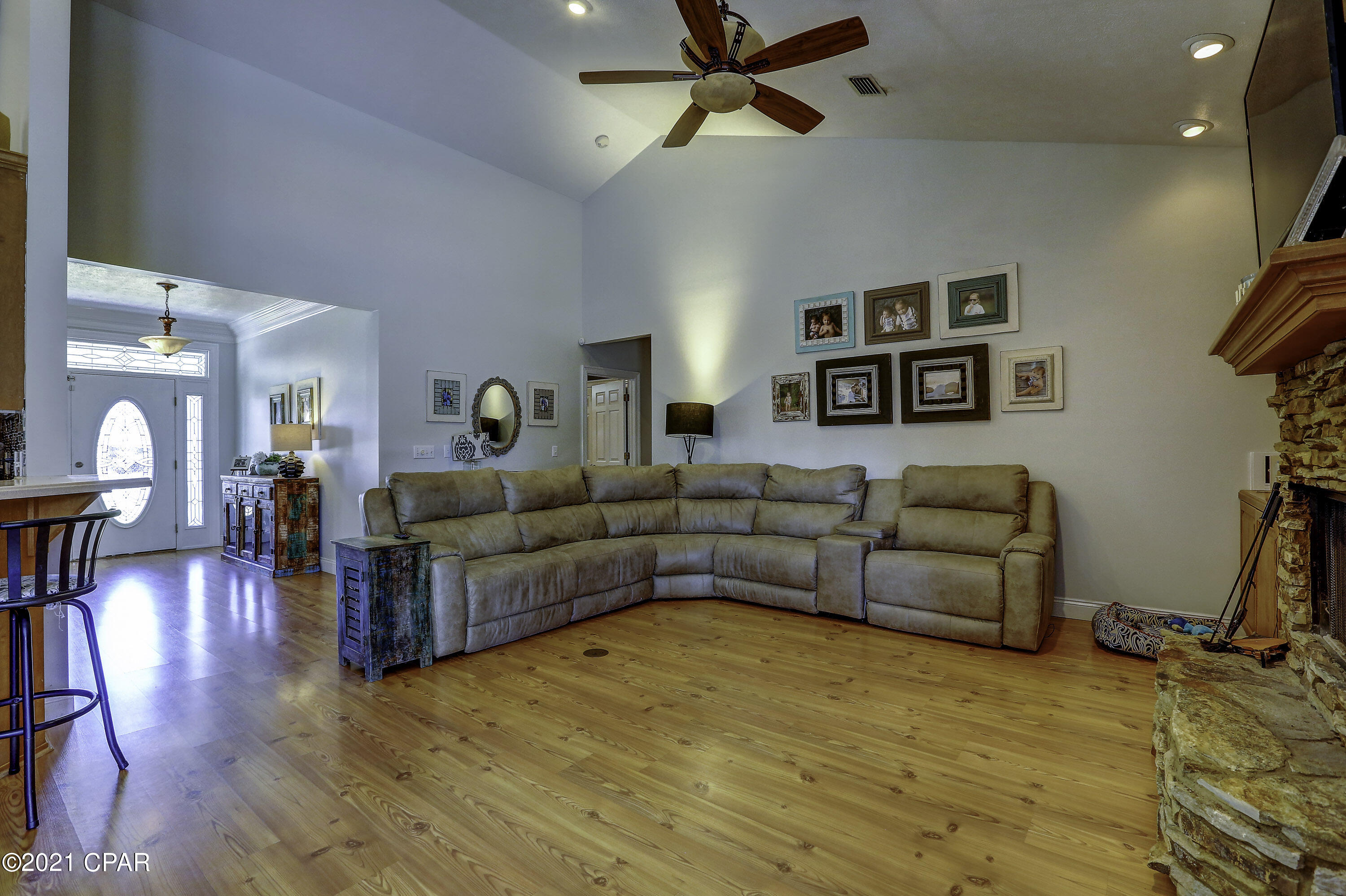 North Lagoon Oaks 8th Add - Residential