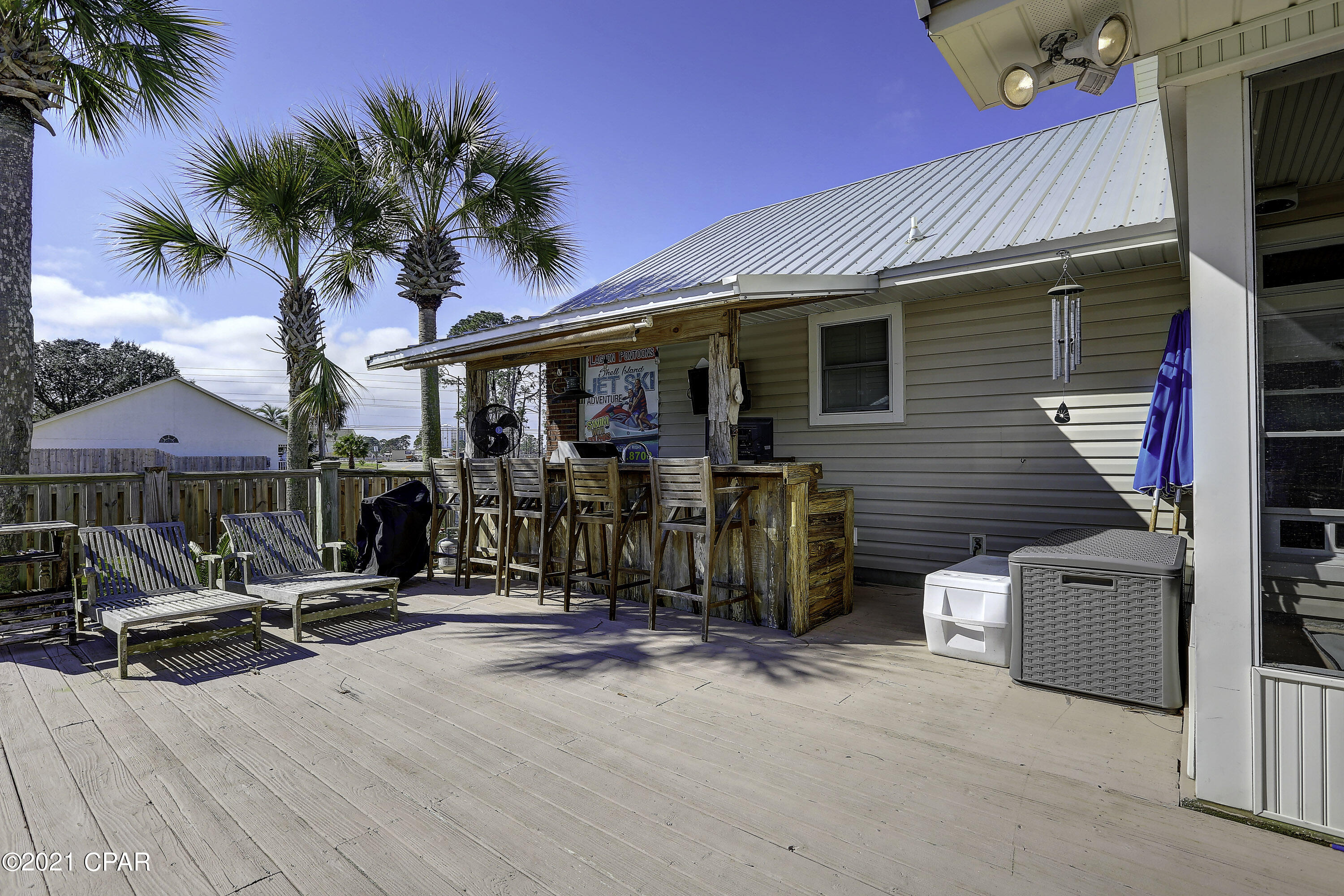 North Lagoon Oaks 8th Add - Residential