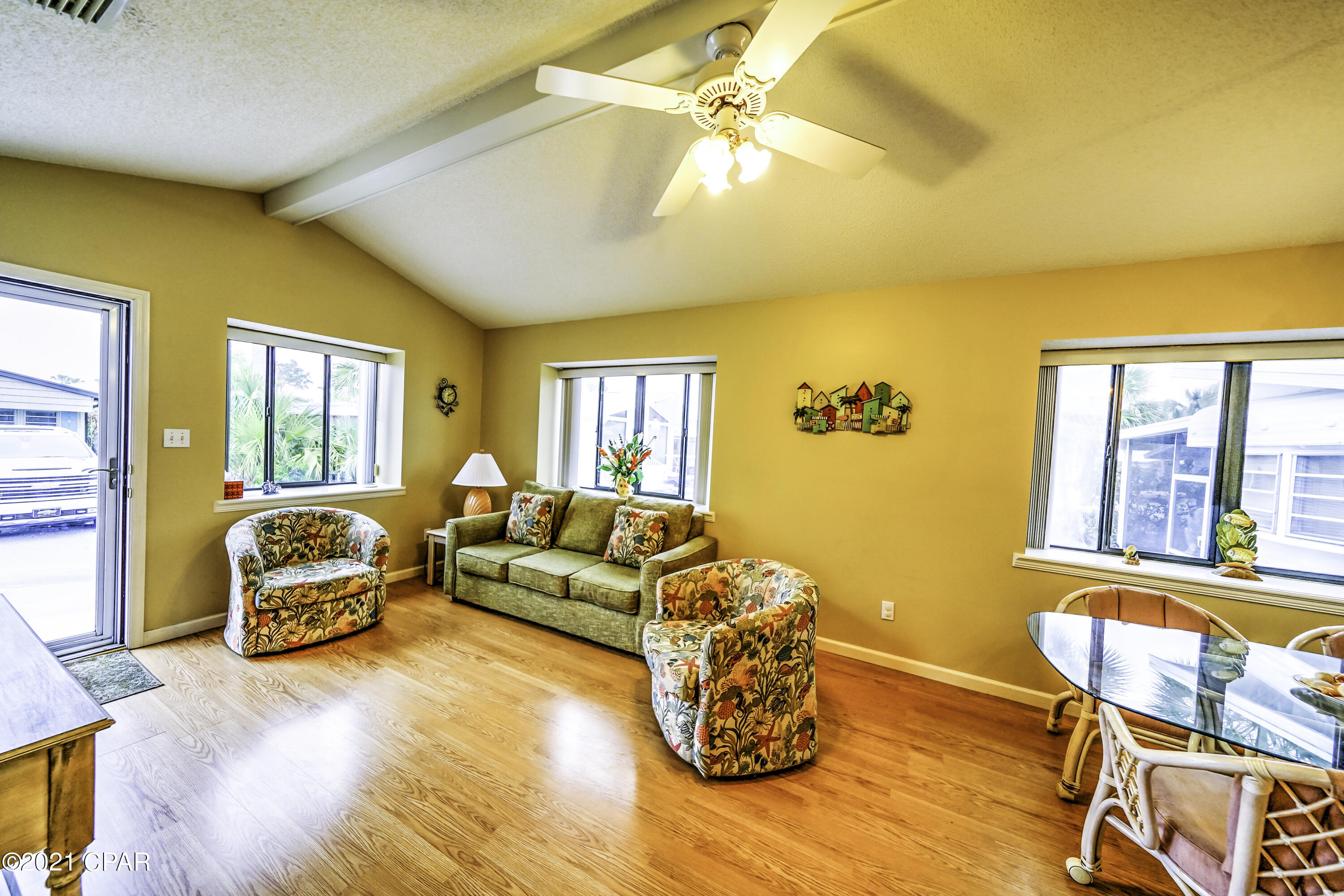 Venture Out Travel Trail - Residential