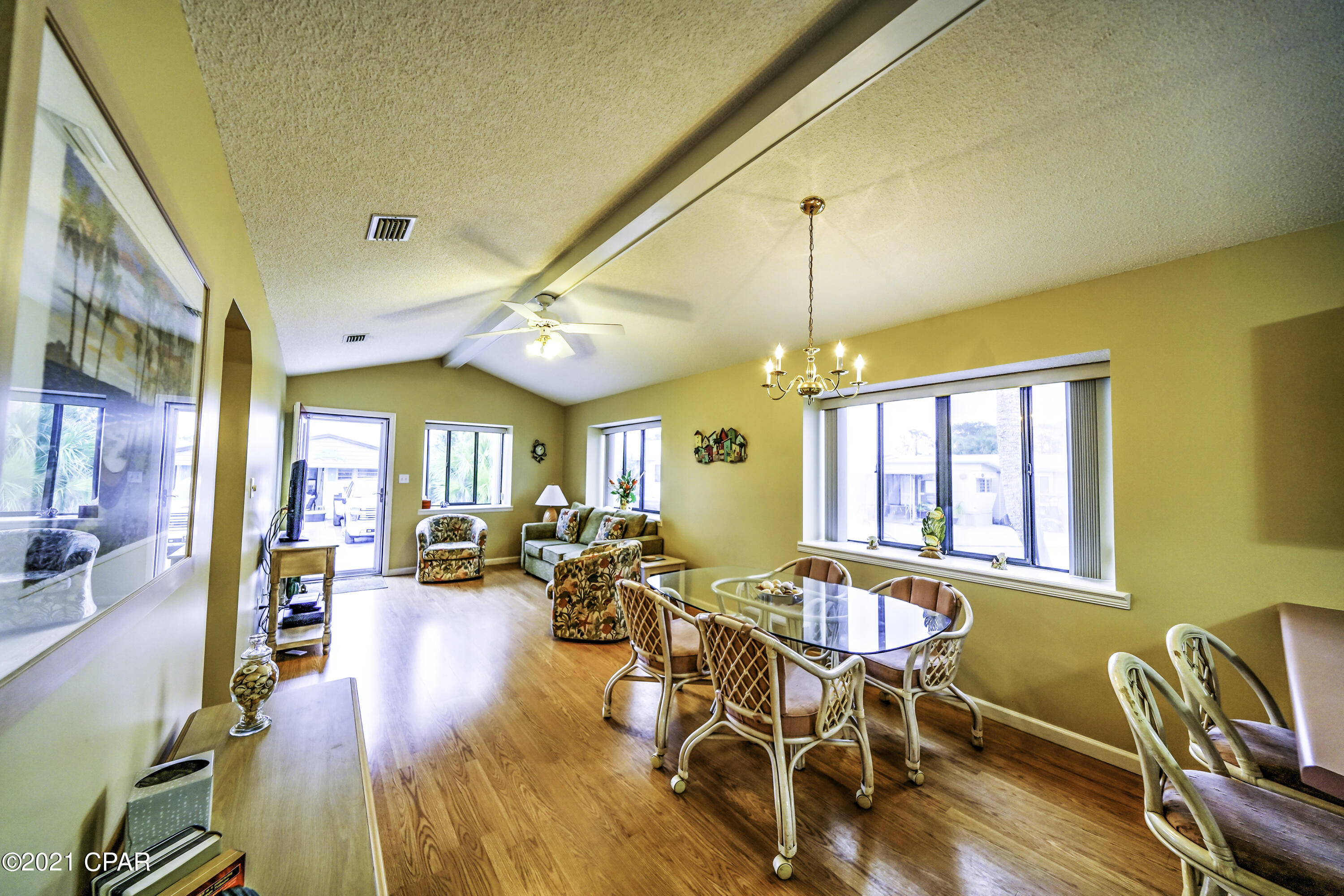 Venture Out Travel Trail - Residential