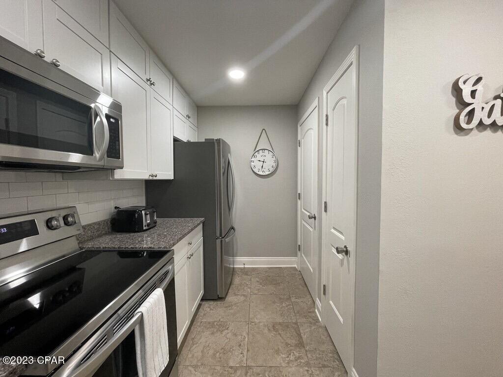 Edgewater Golf Villas V-B - Residential