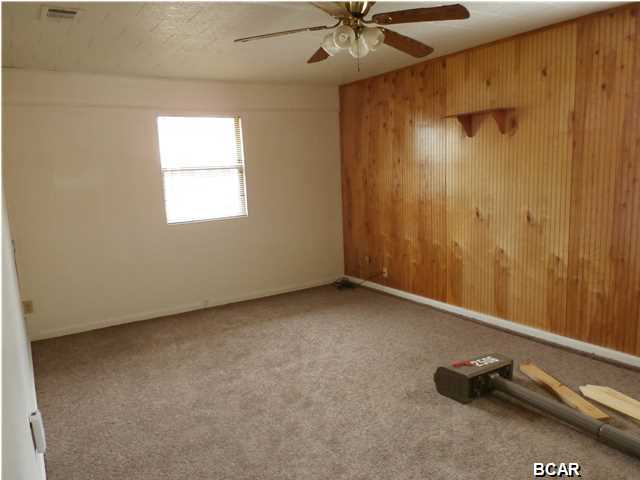 Hentz 1st Add Unit B - Residential Lease