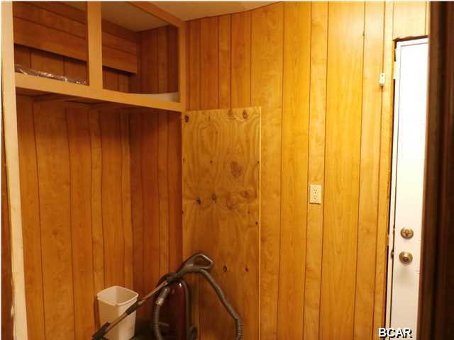 Hentz 1st Add Unit B - Residential Lease