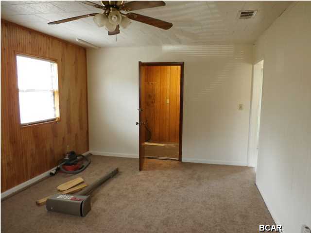 Hentz 1st Add Unit B - Residential Lease