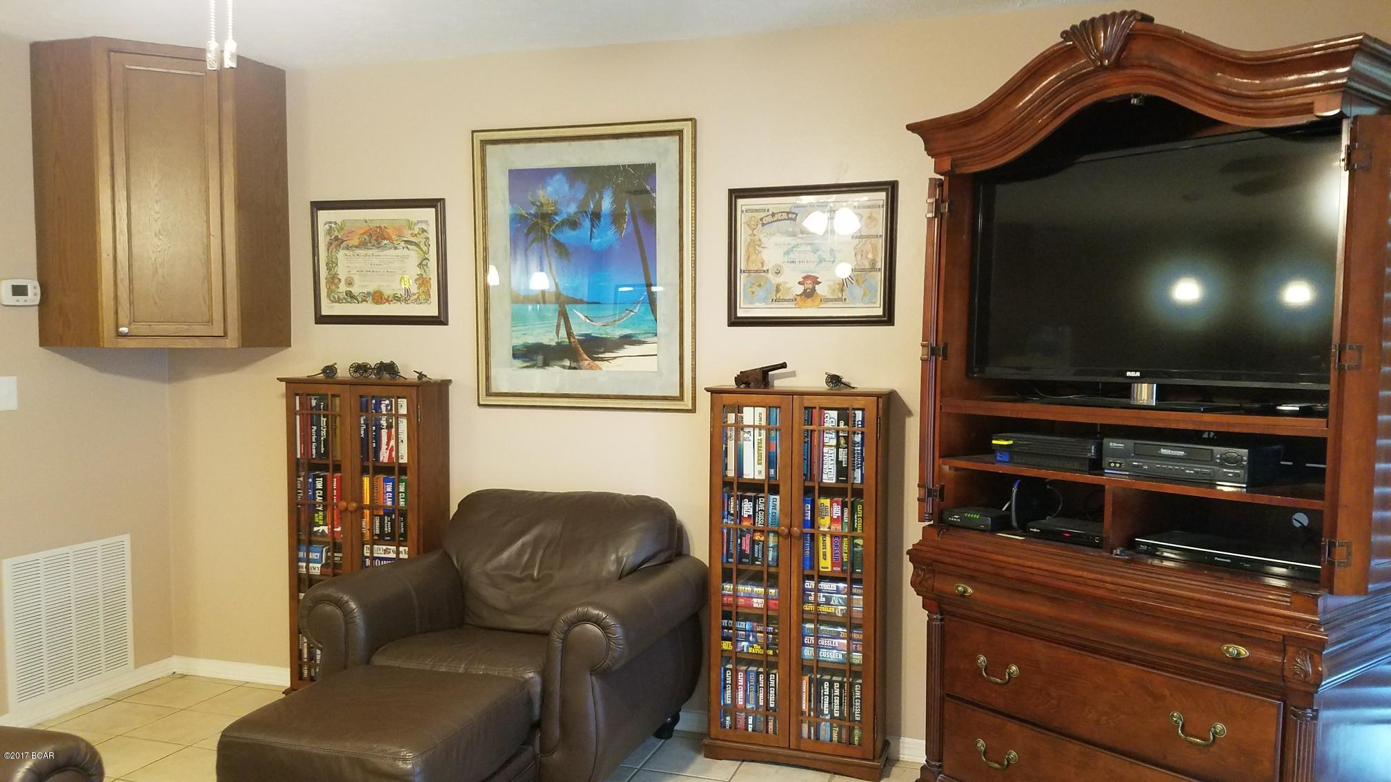 Blue Lagoon - Residential