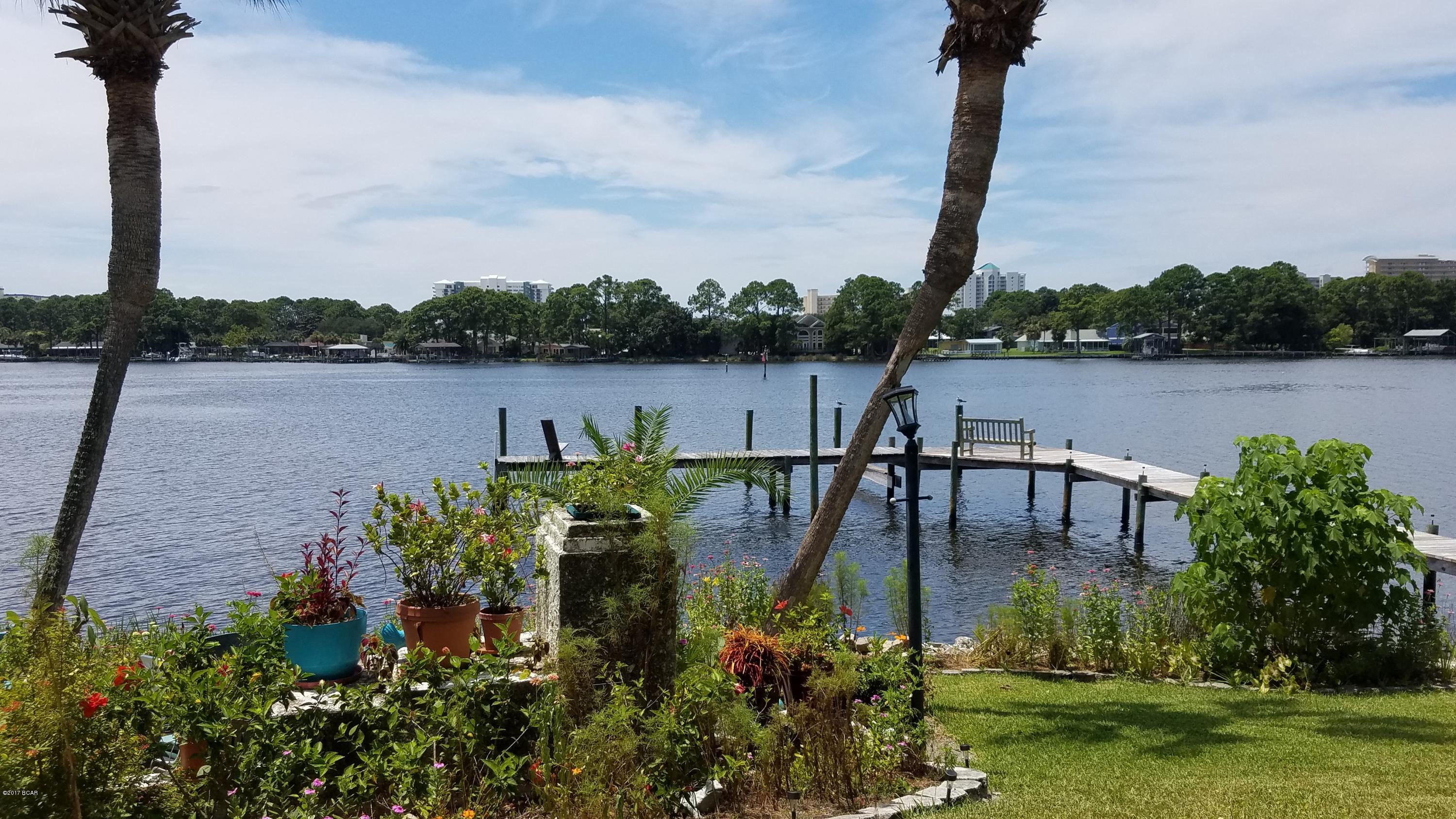 Blue Lagoon - Residential