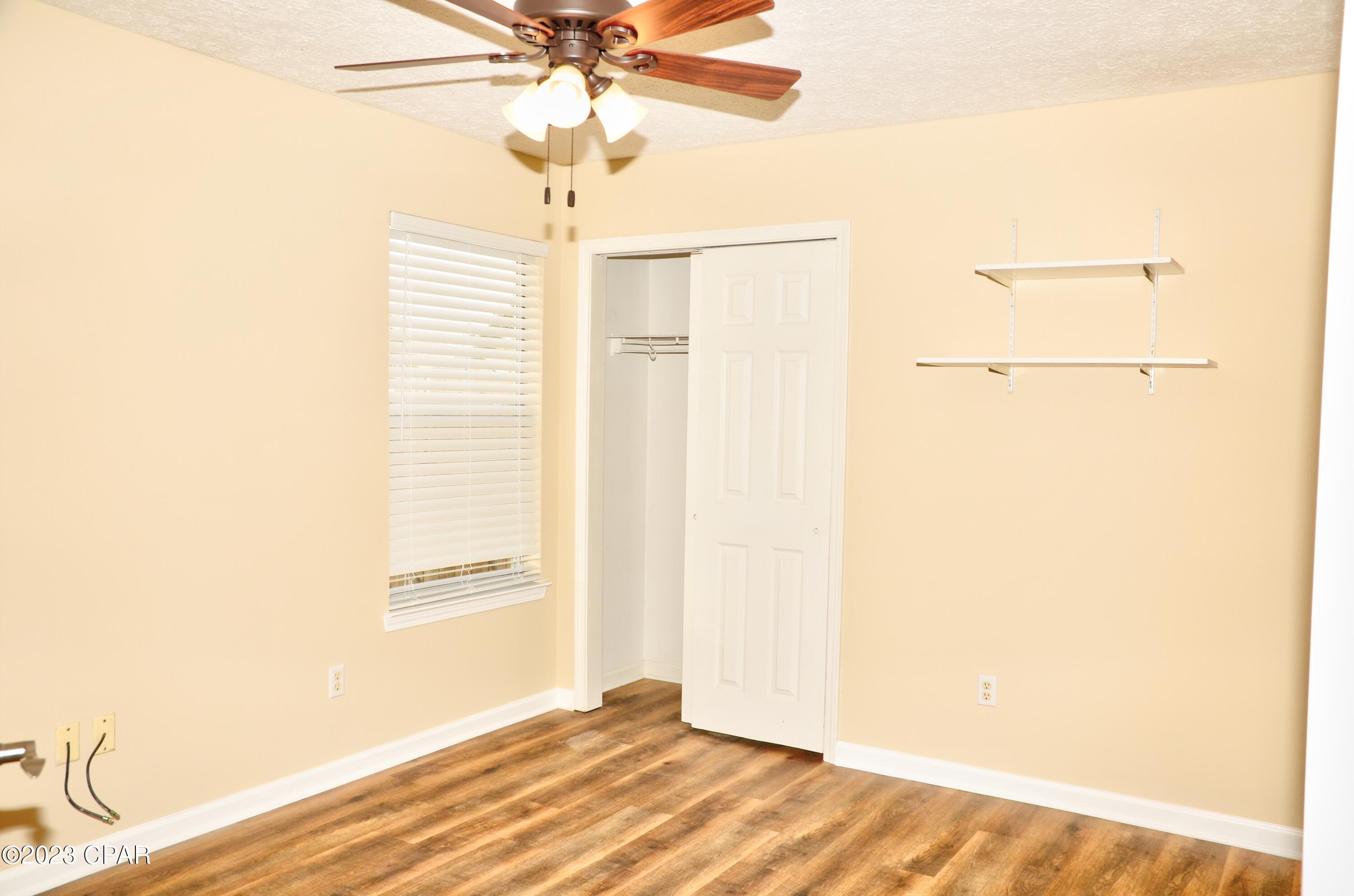 Pine Tree Place Unit 1 - Residential