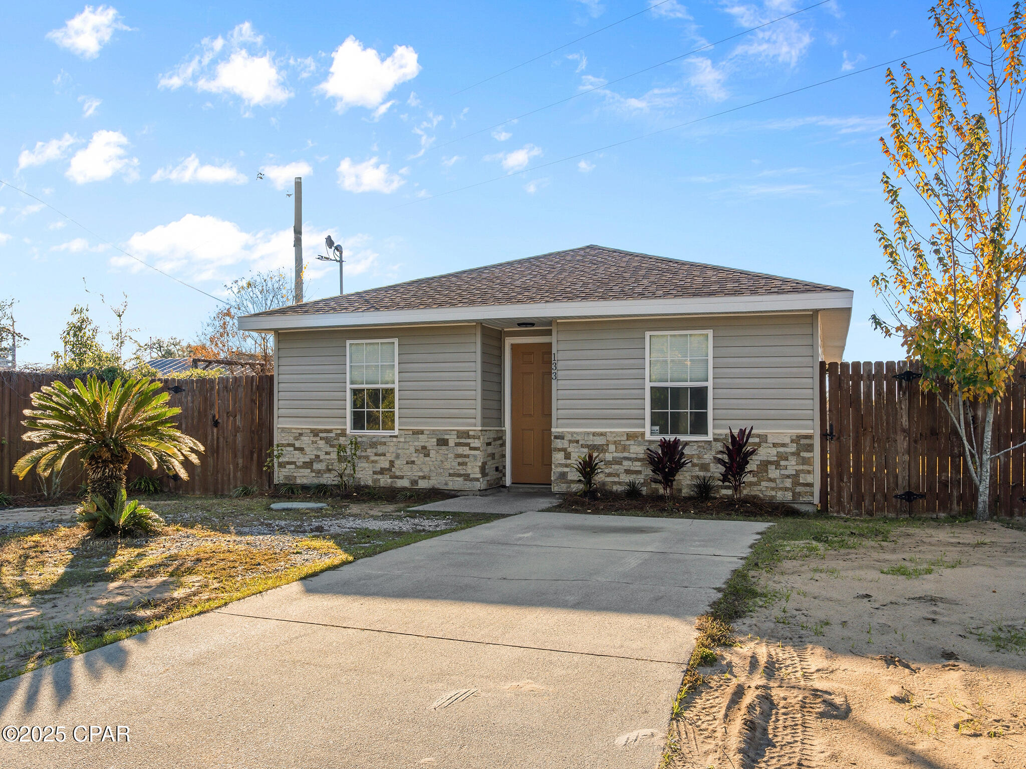 [No Recorded Subdiv] - Residential