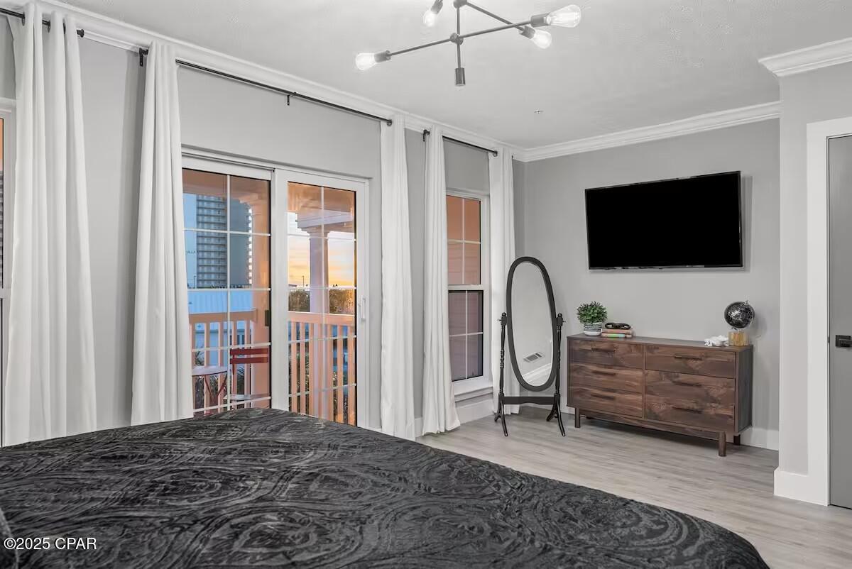 Long Beach 3rd - Residential