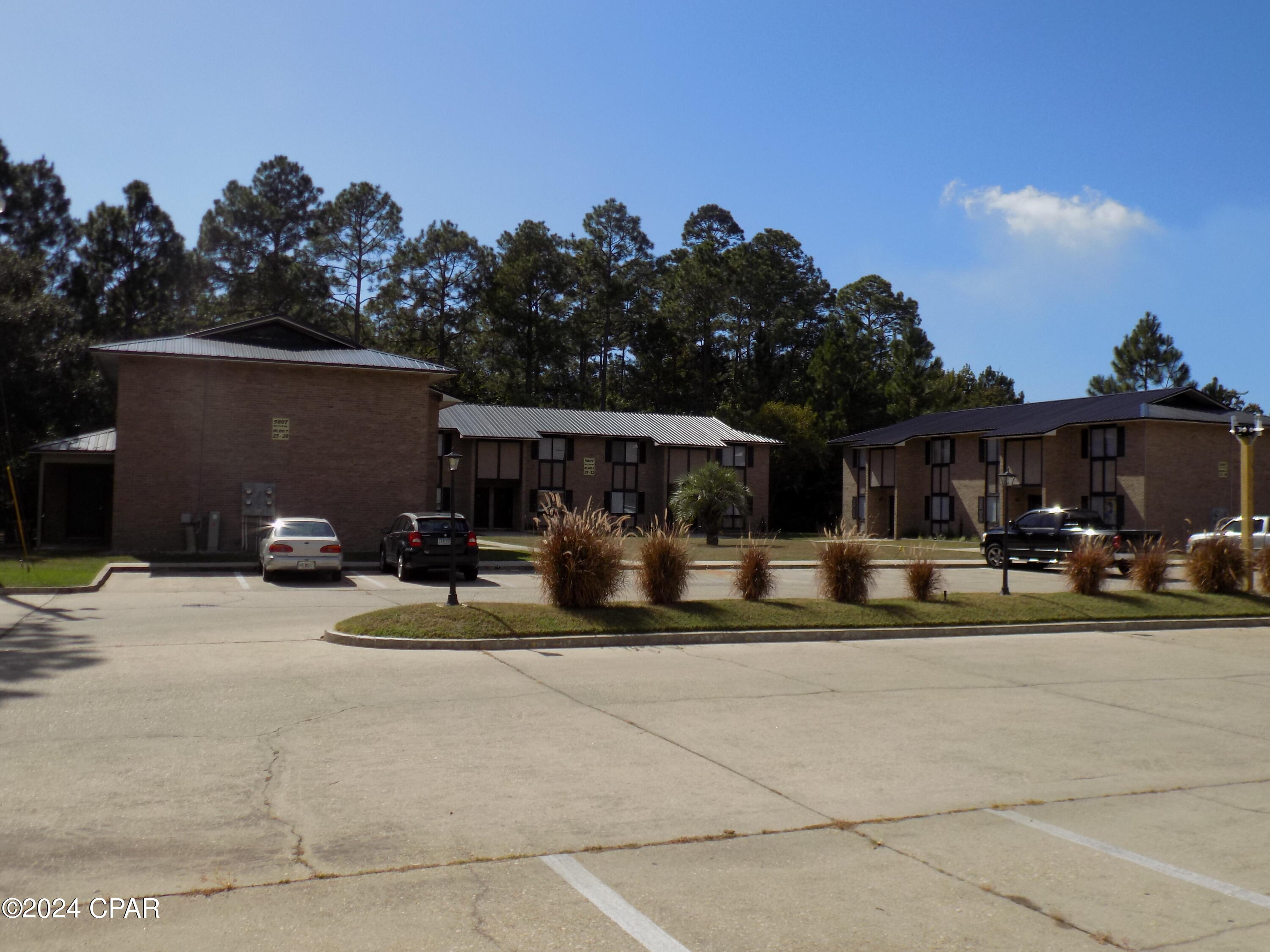 [No Recorded Subdiv] - Residential Lease