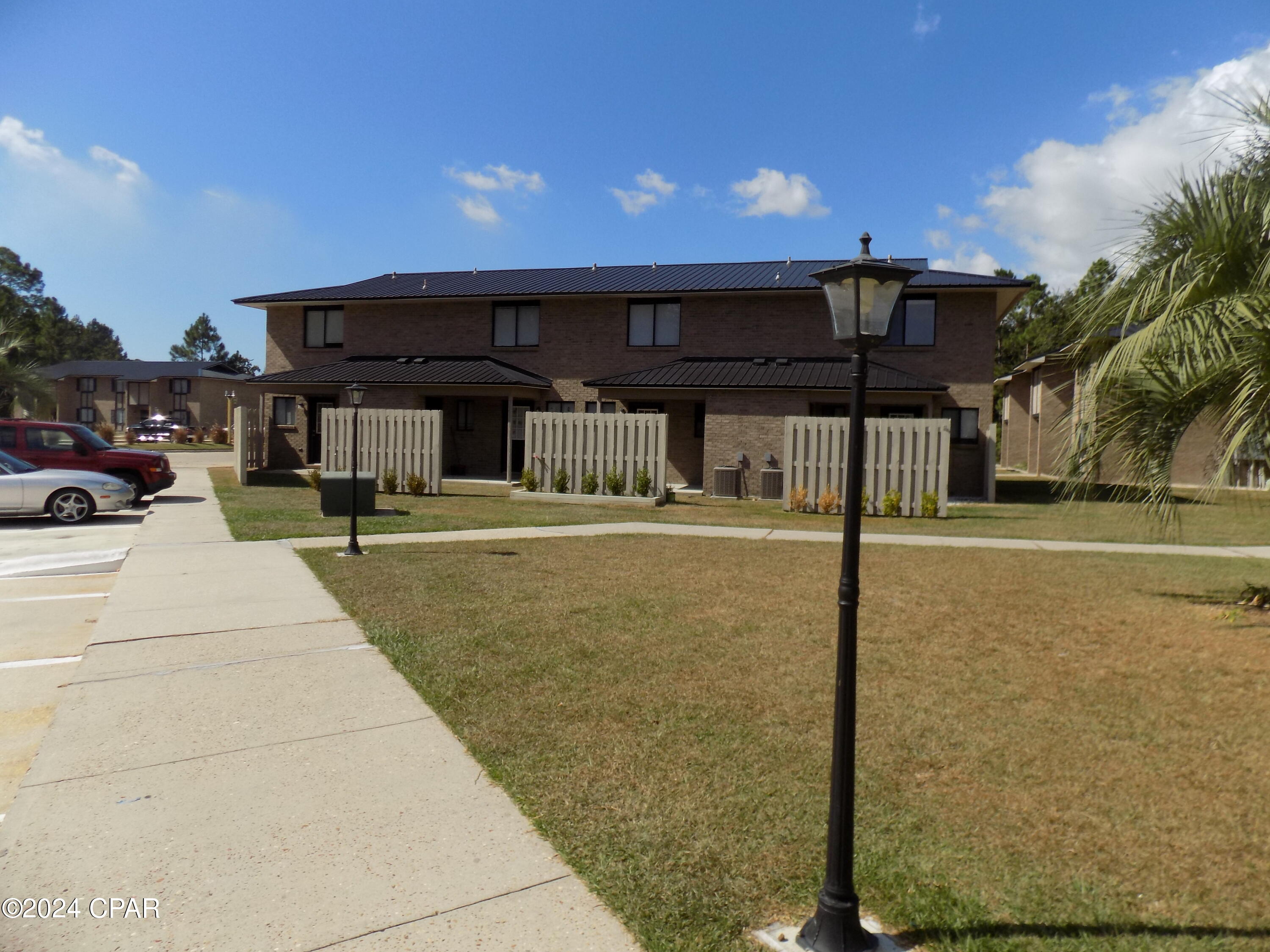 [No Recorded Subdiv] - Residential Lease