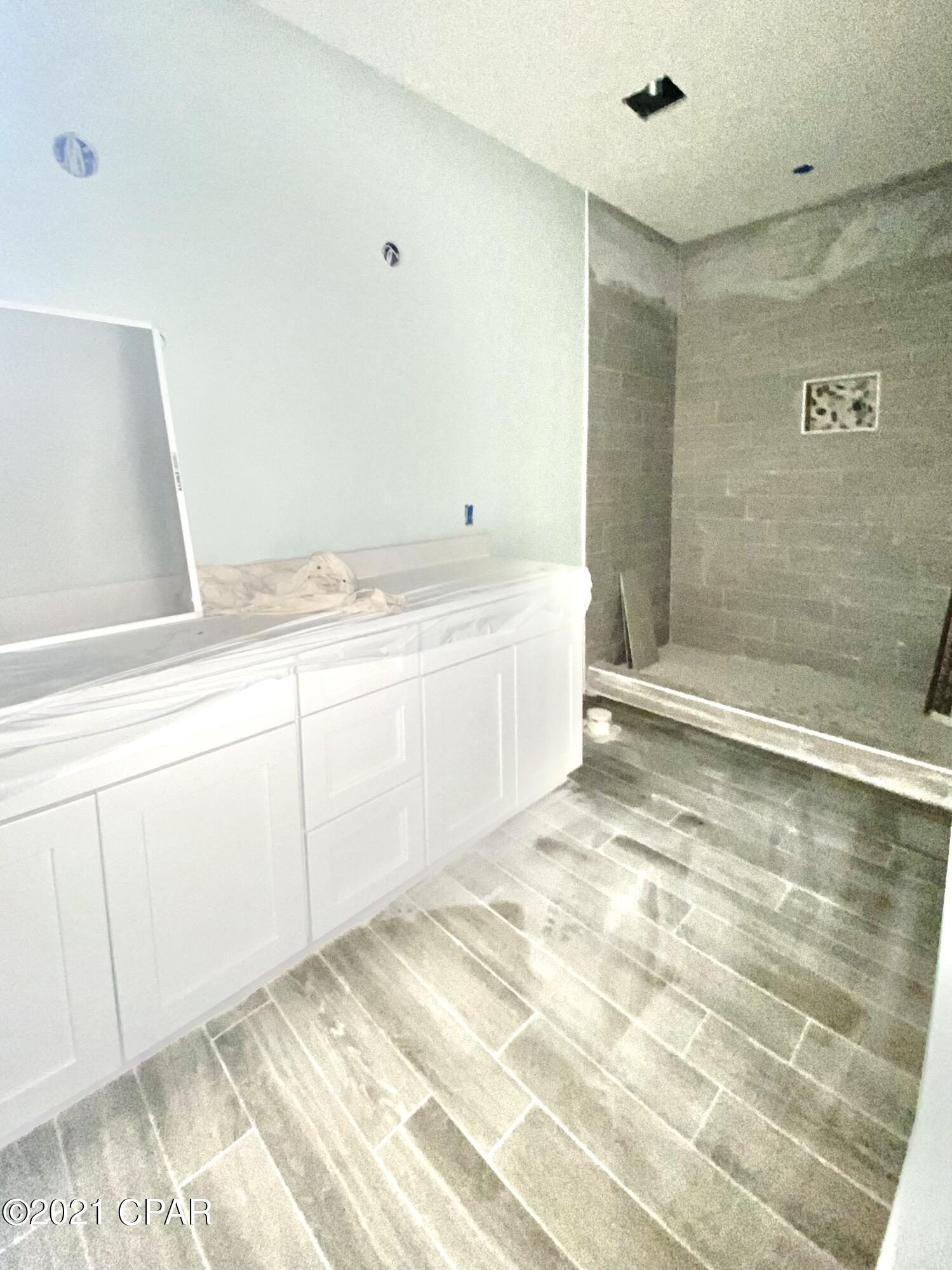 Laguna Beach Estates - Residential