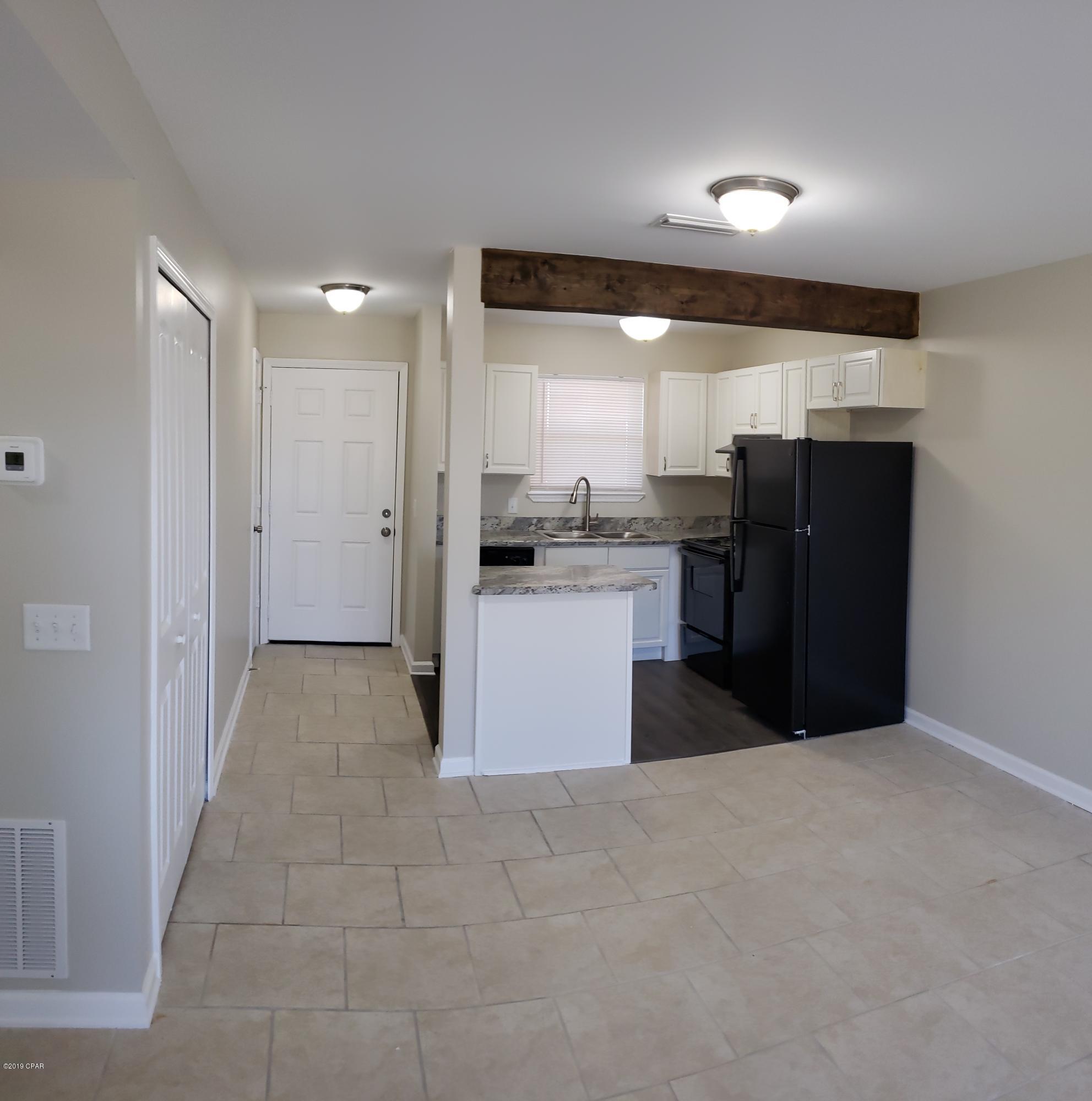 [No Recorded Subdiv] - Residential Lease