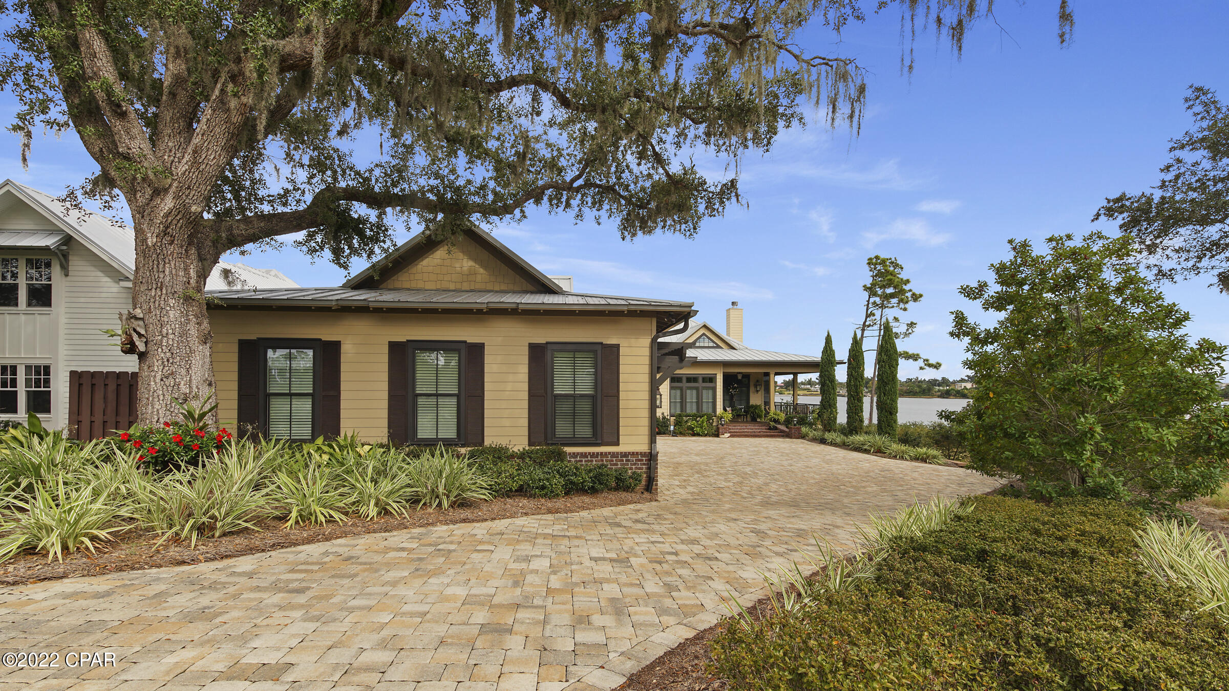 Cove Pointe - Residential