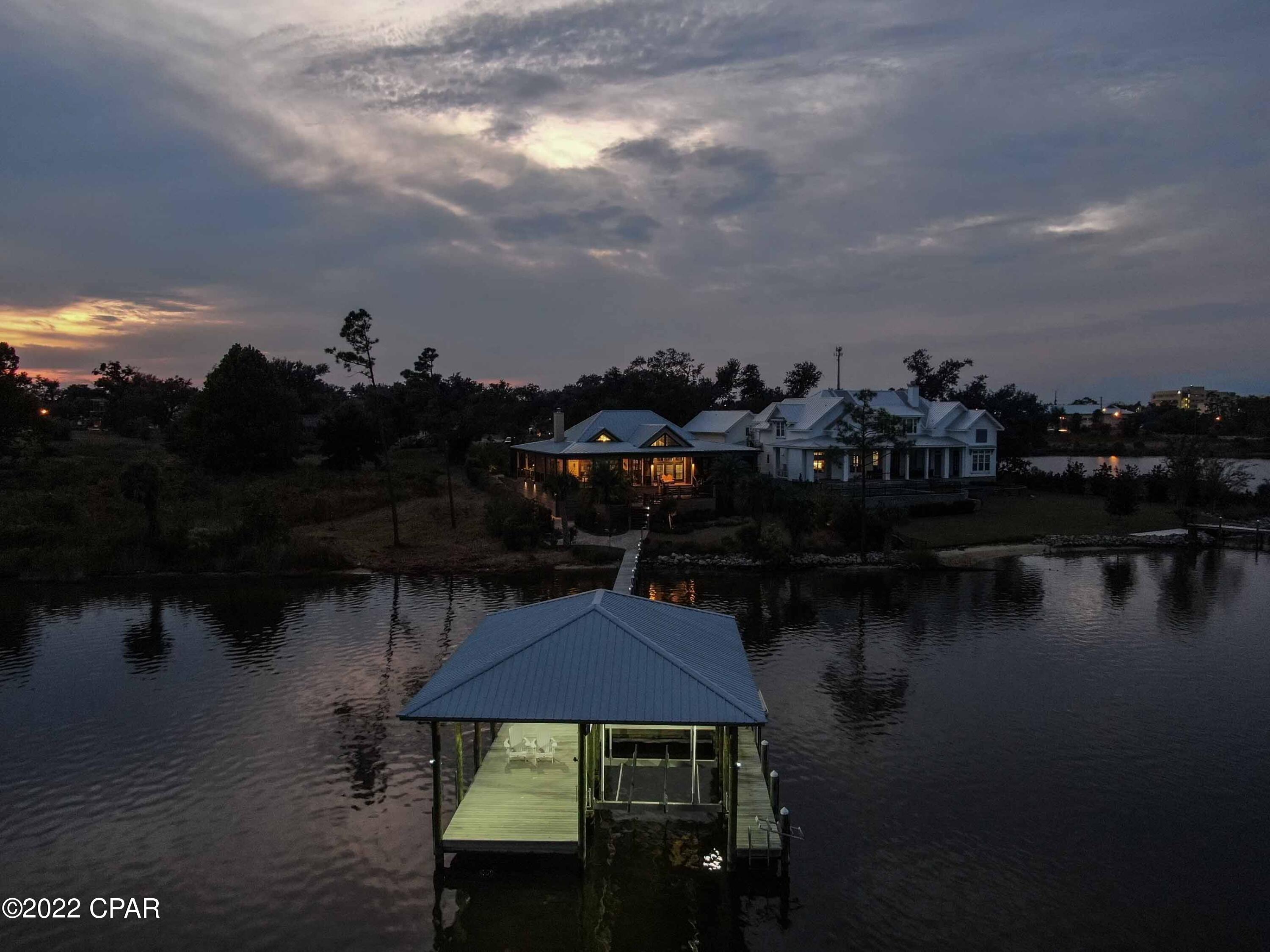 Cove Pointe - Residential