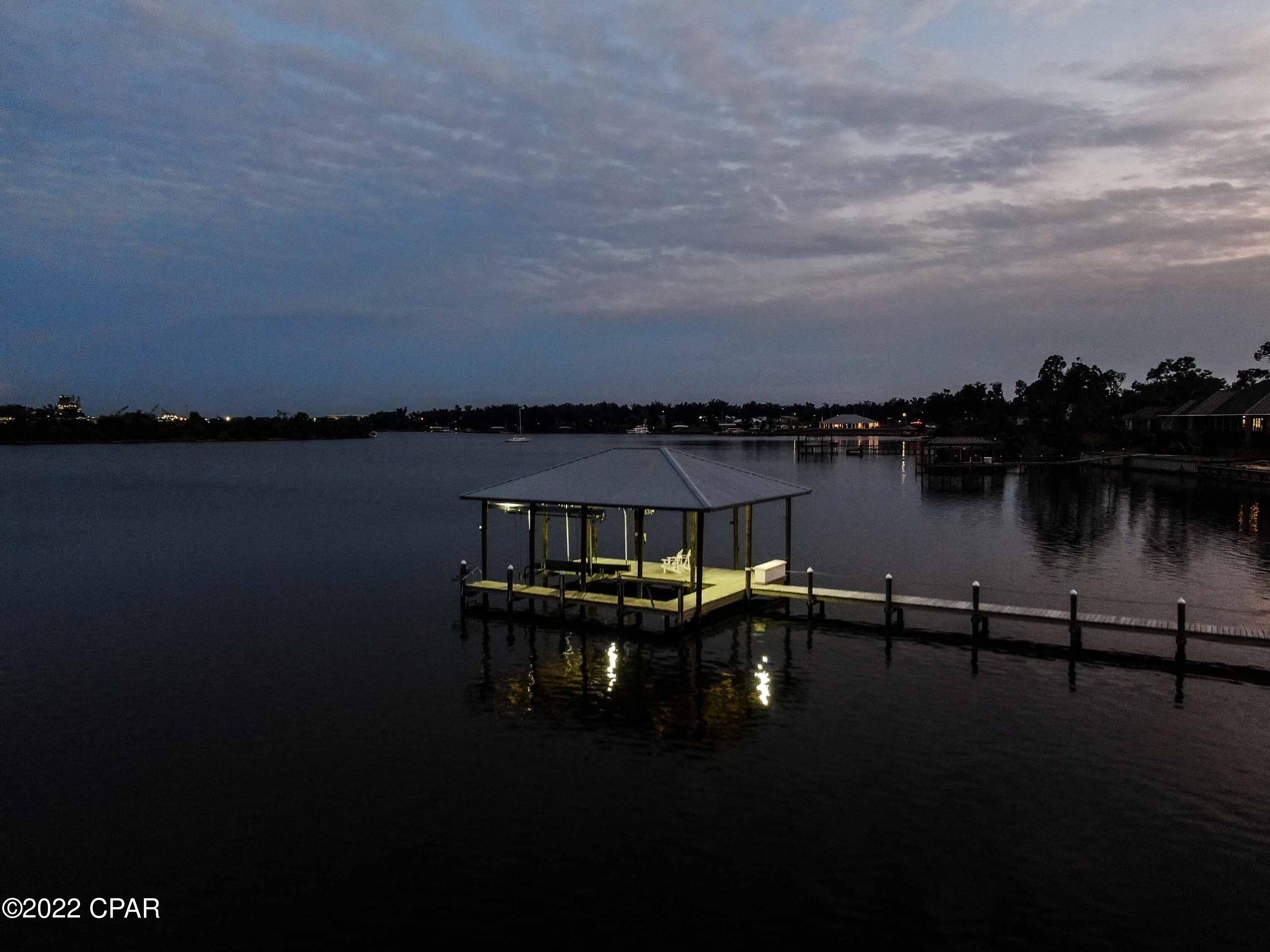 Cove Pointe - Residential