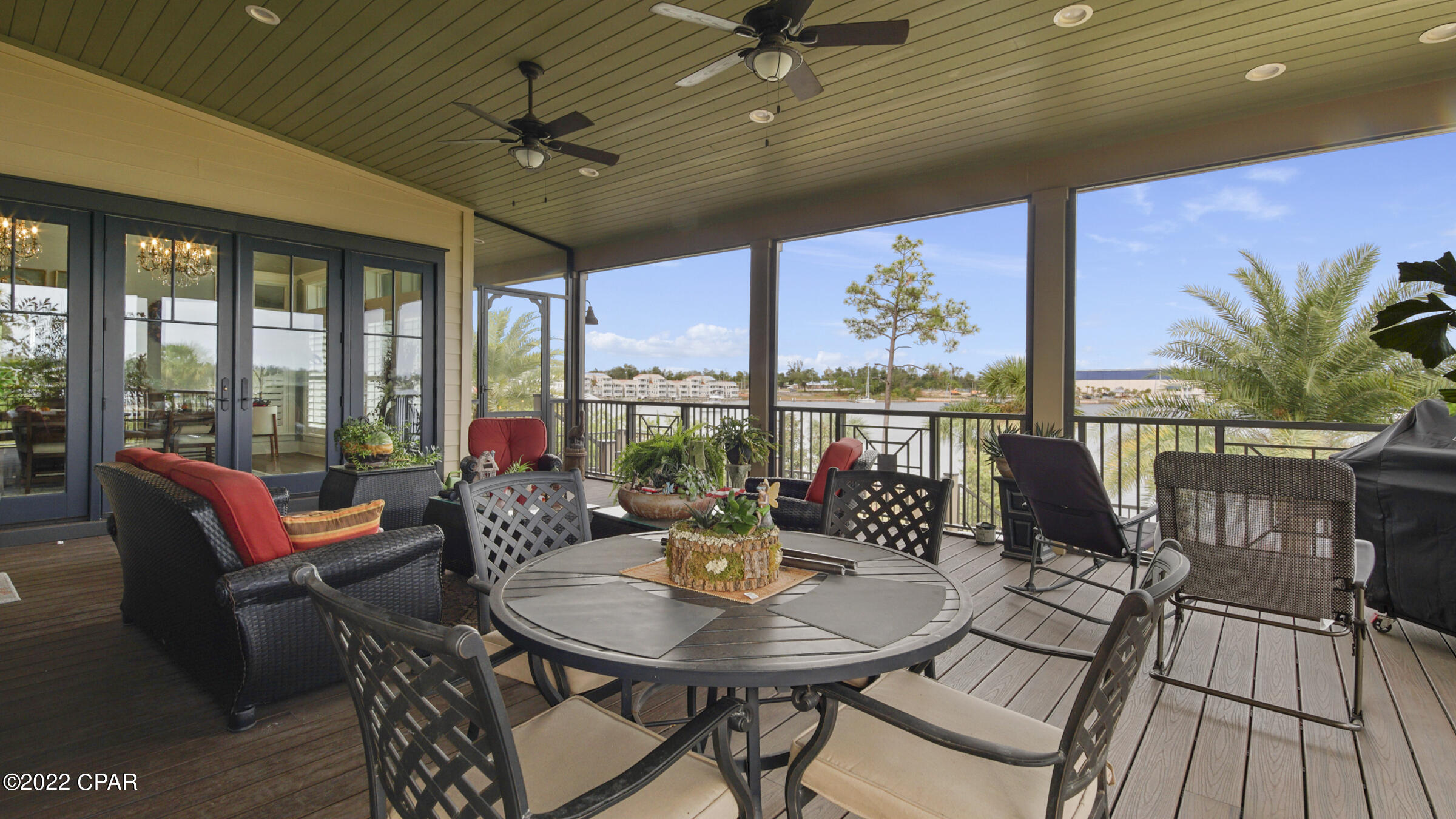 Cove Pointe - Residential