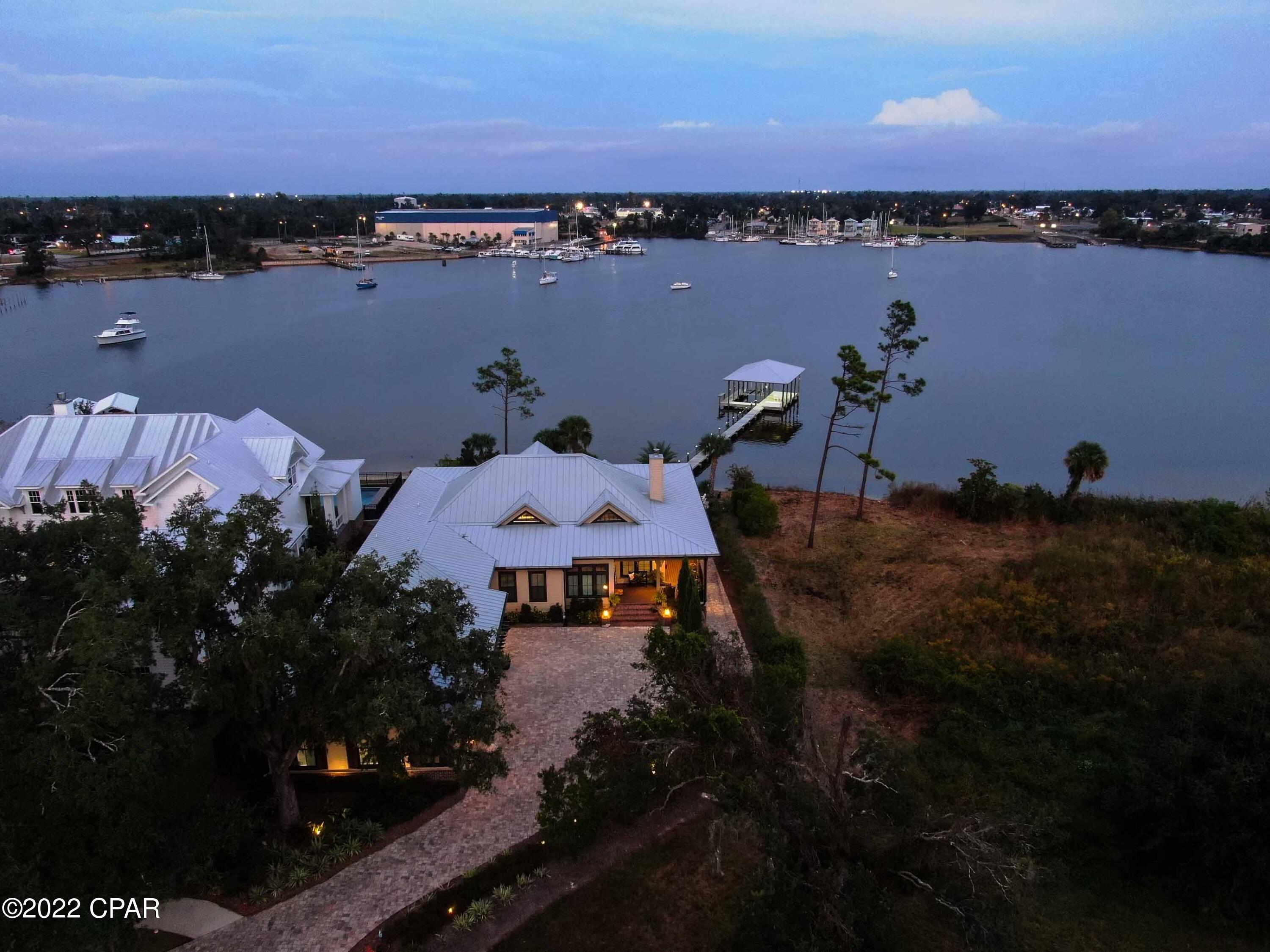 Cove Pointe - Residential