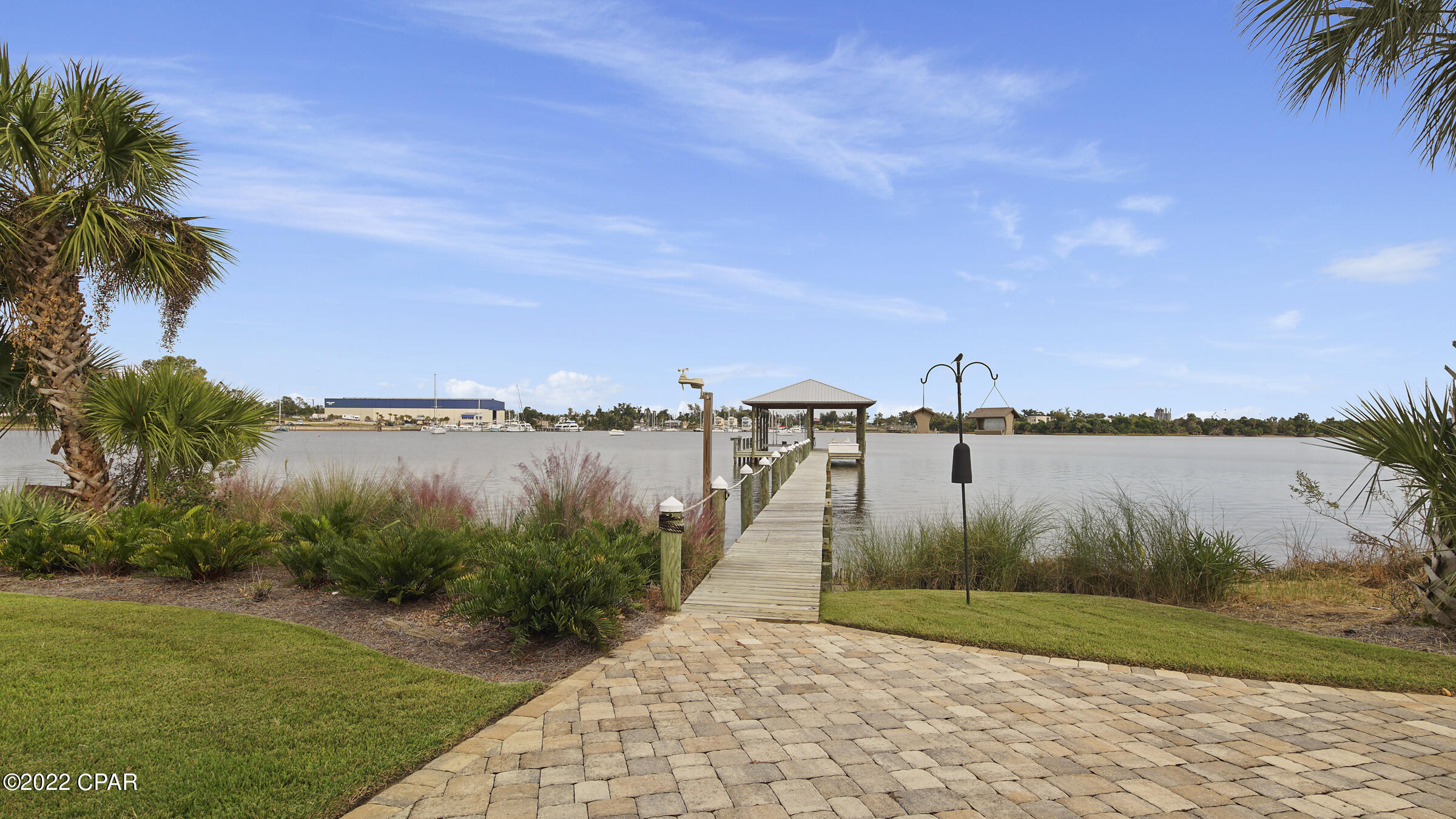 Cove Pointe - Residential