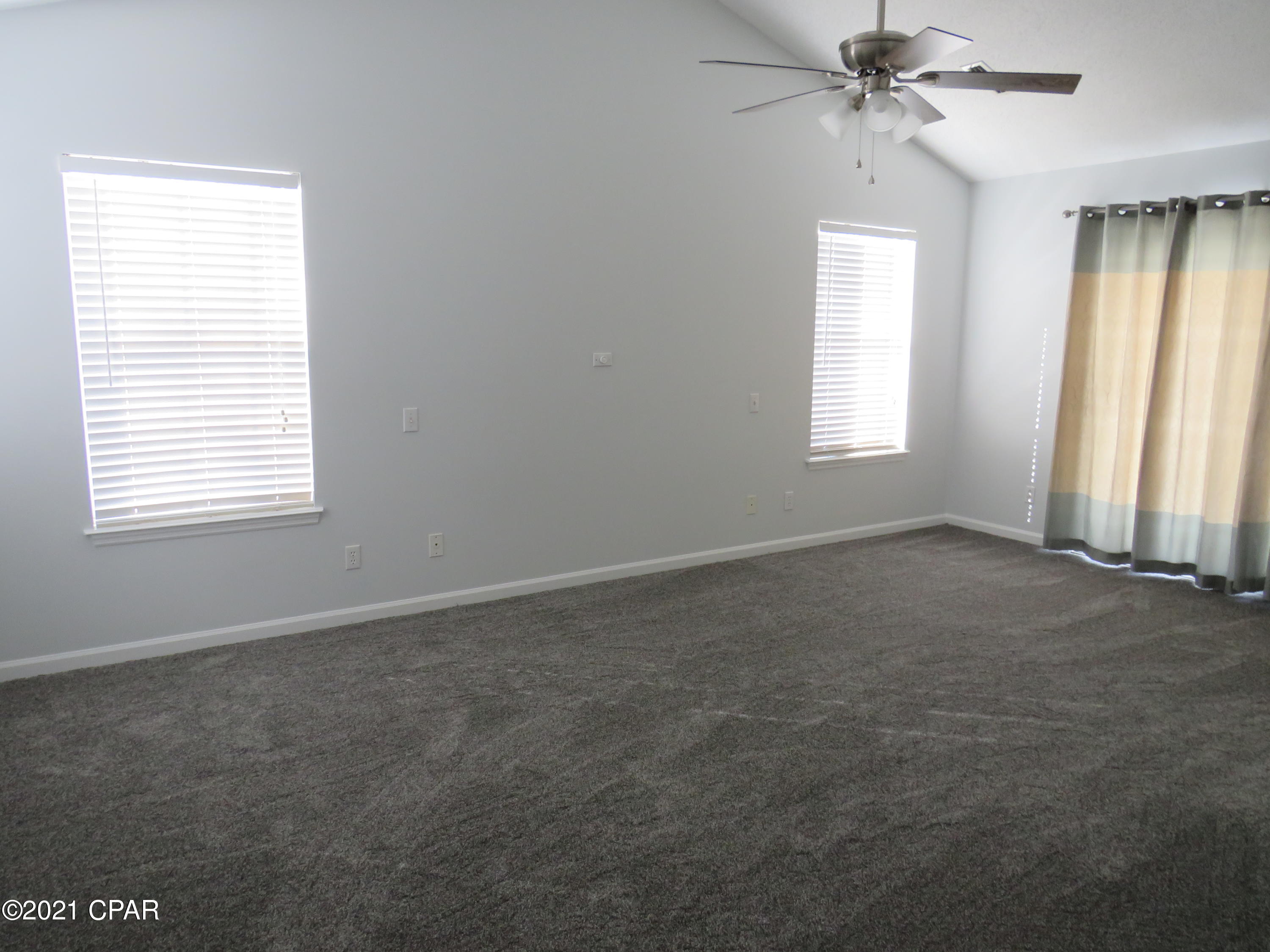 Ridgeway Country Estates - Residential