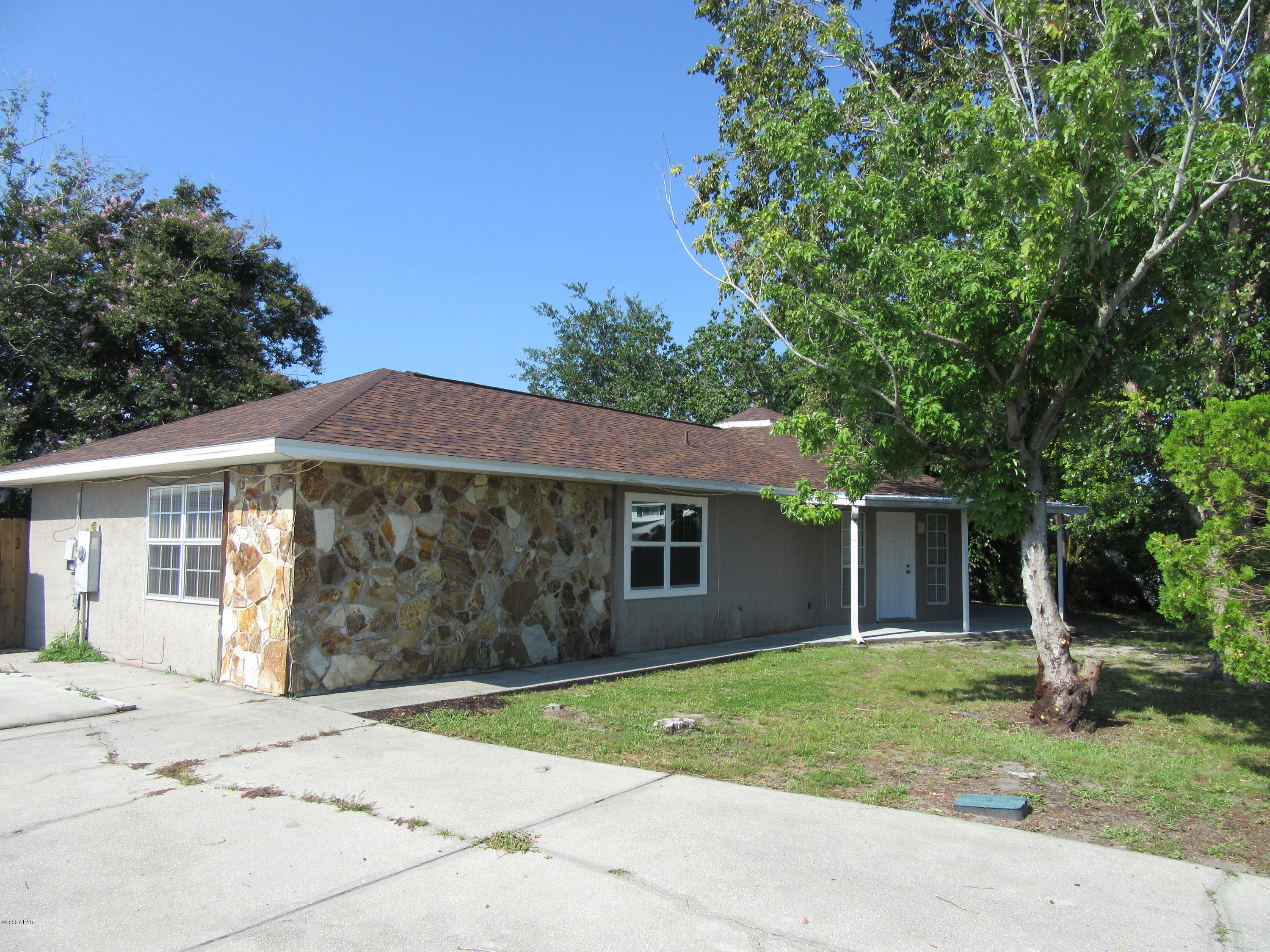 [No Recorded Subdiv] - Residential Lease