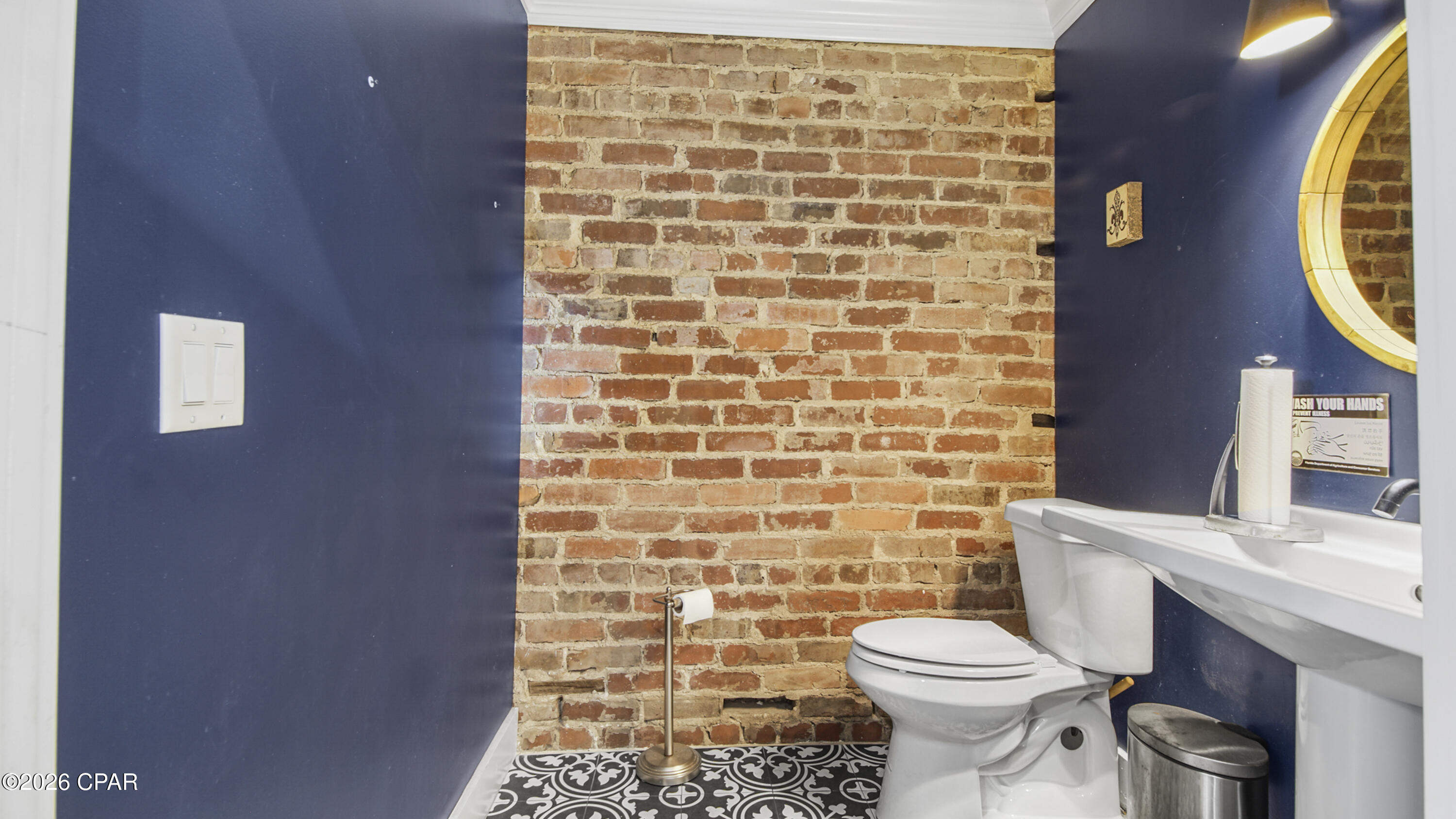 Gulf Coast Dev Co Plat - Commercial Sale