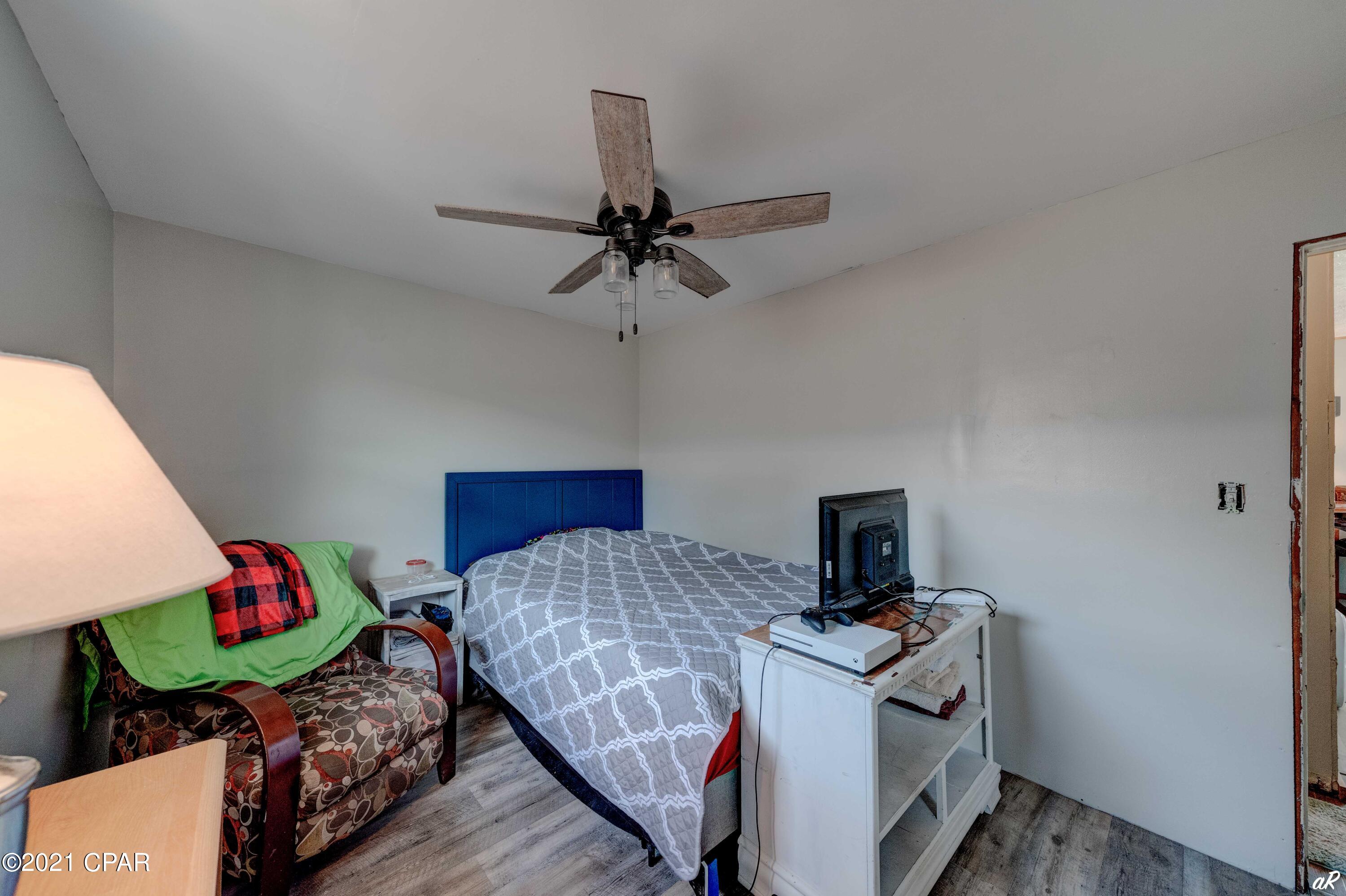 Biltmore Beach 1st Add - Residential