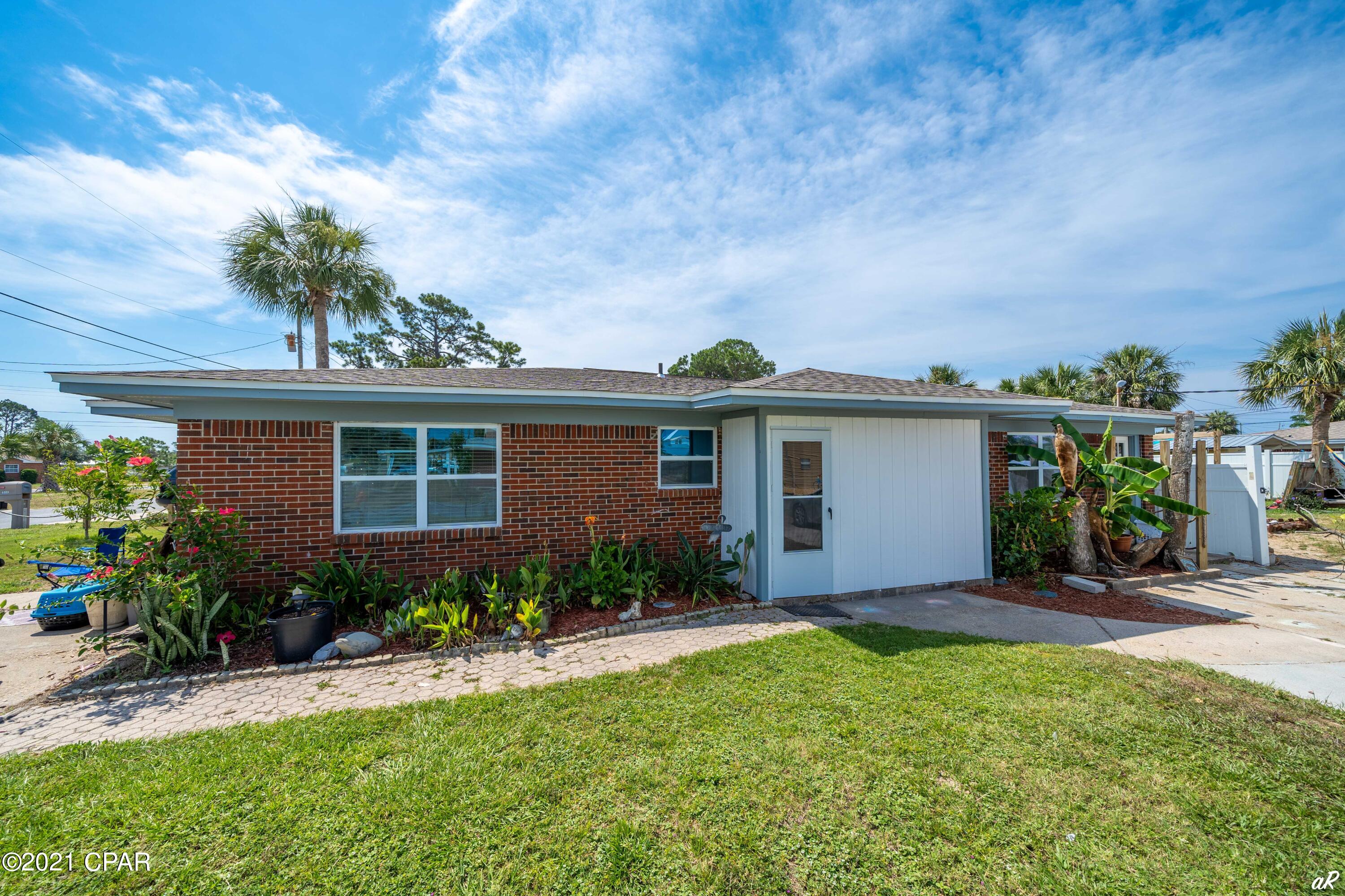 Biltmore Beach 1st Add - Residential