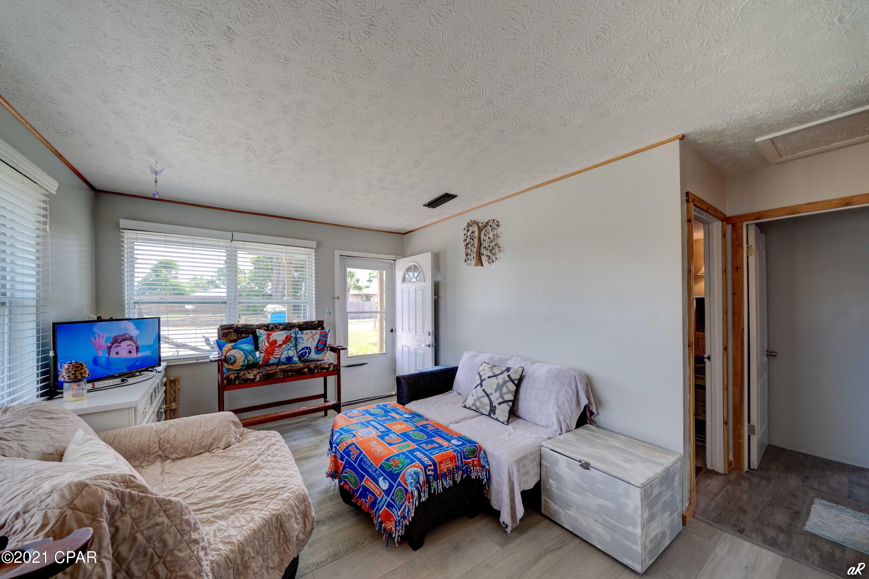 Biltmore Beach 1st Add - Residential